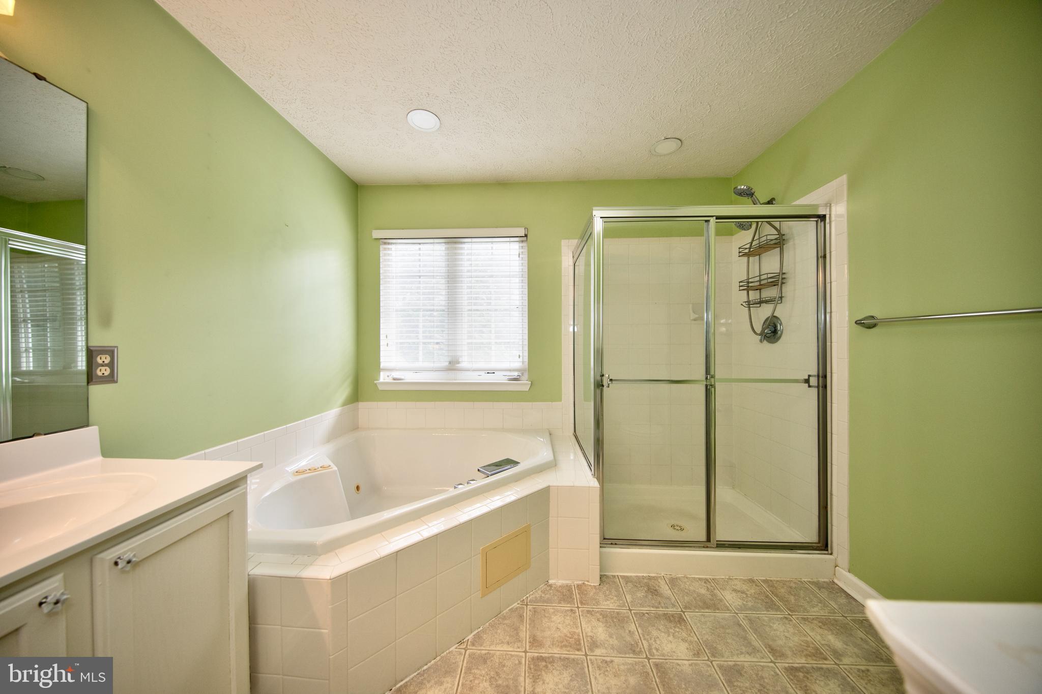 SMITH'S LANDING - Residential