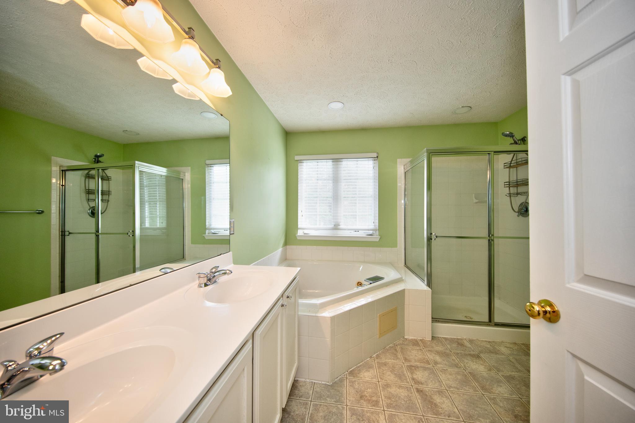 SMITH'S LANDING - Residential