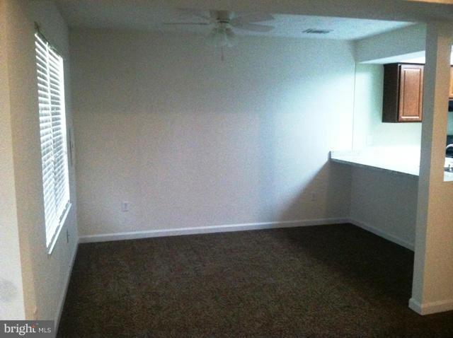 COLUMBIA COMMONS - Residential Lease