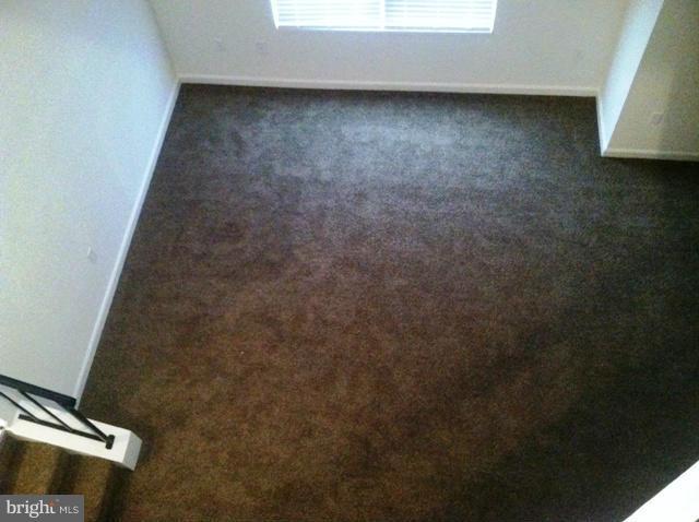 COLUMBIA COMMONS - Residential Lease