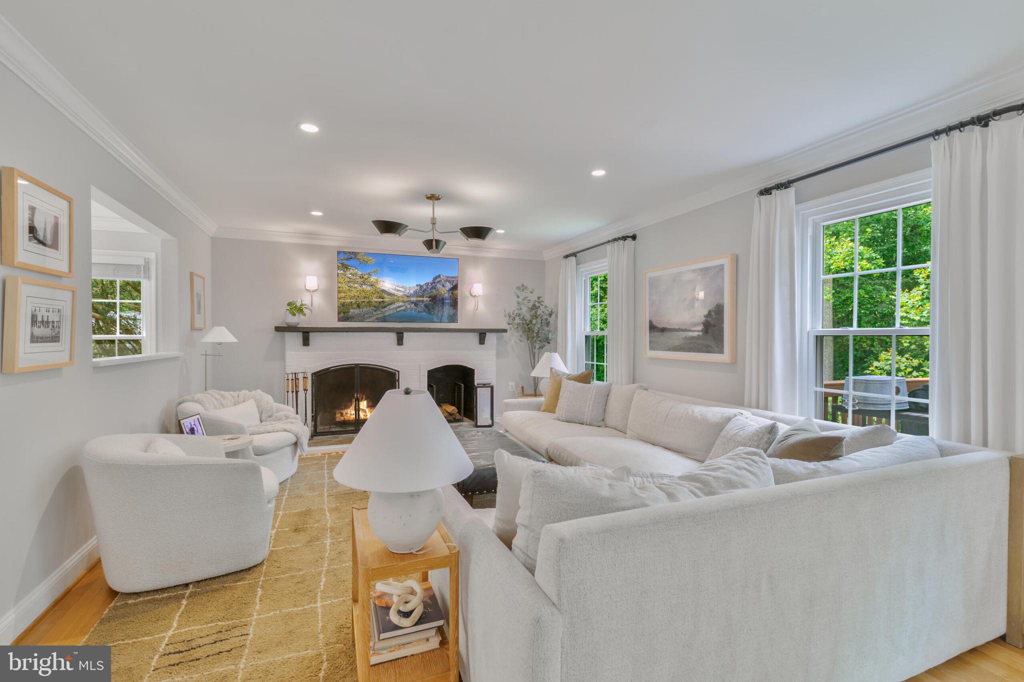 GLADE AT HUNTERS WOODS - Residential