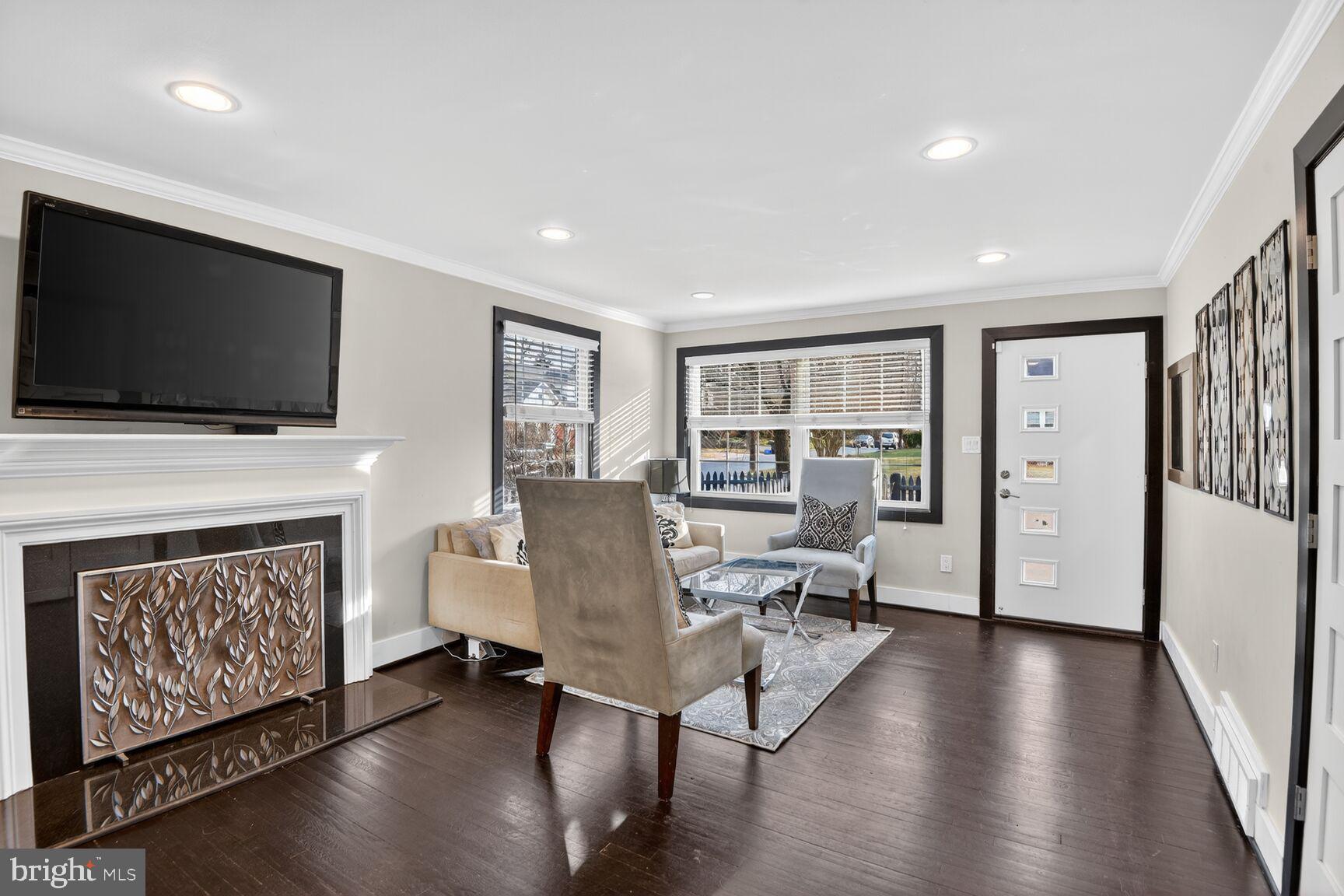 HILLMEAD - Residential