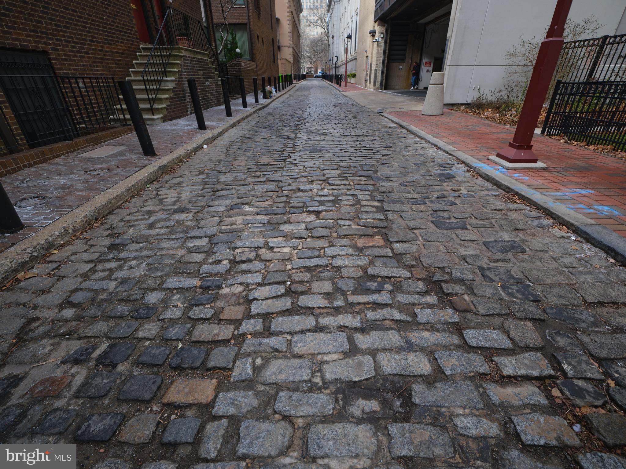 SOCIETY HILL - Residential