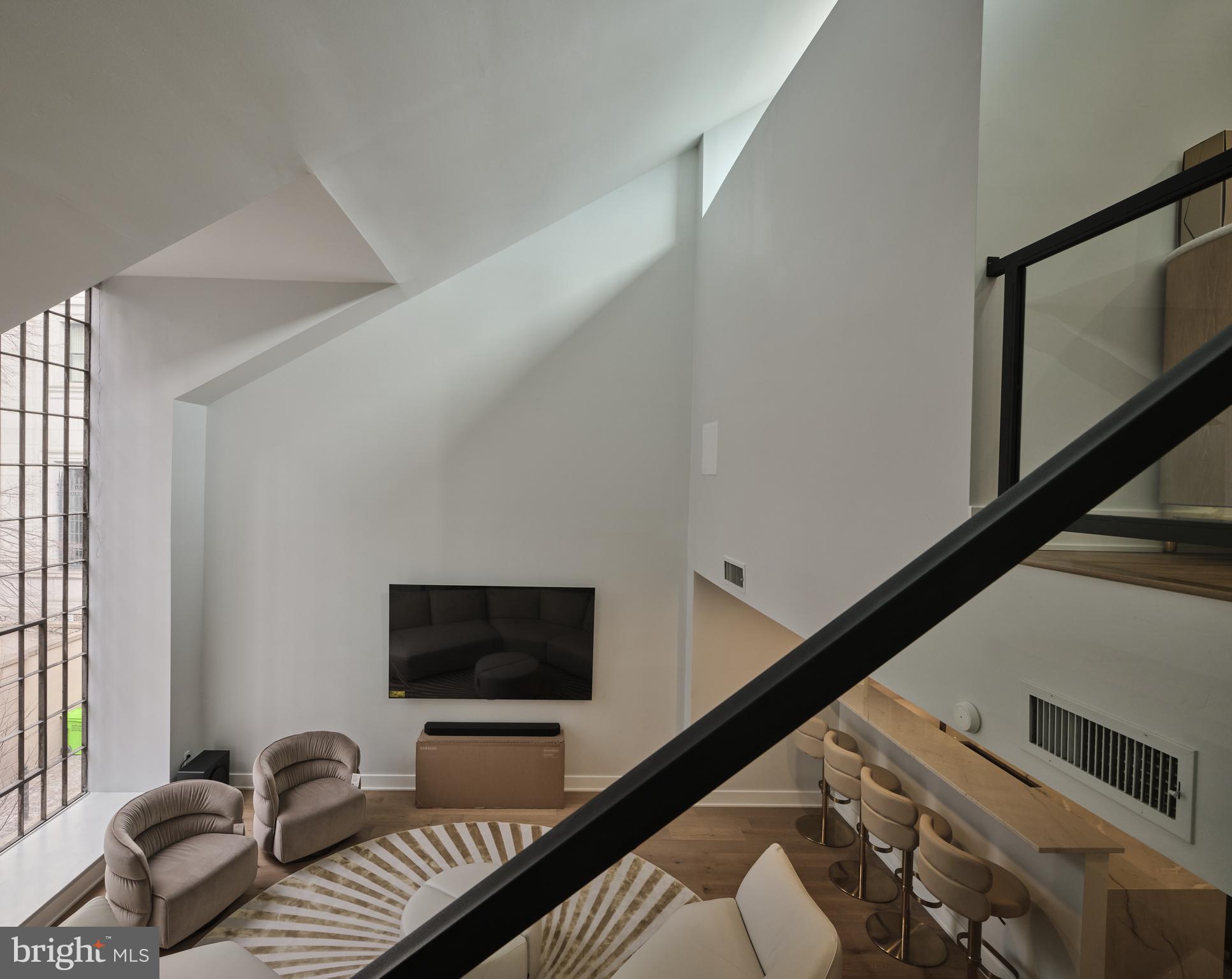 SOCIETY HILL - Residential