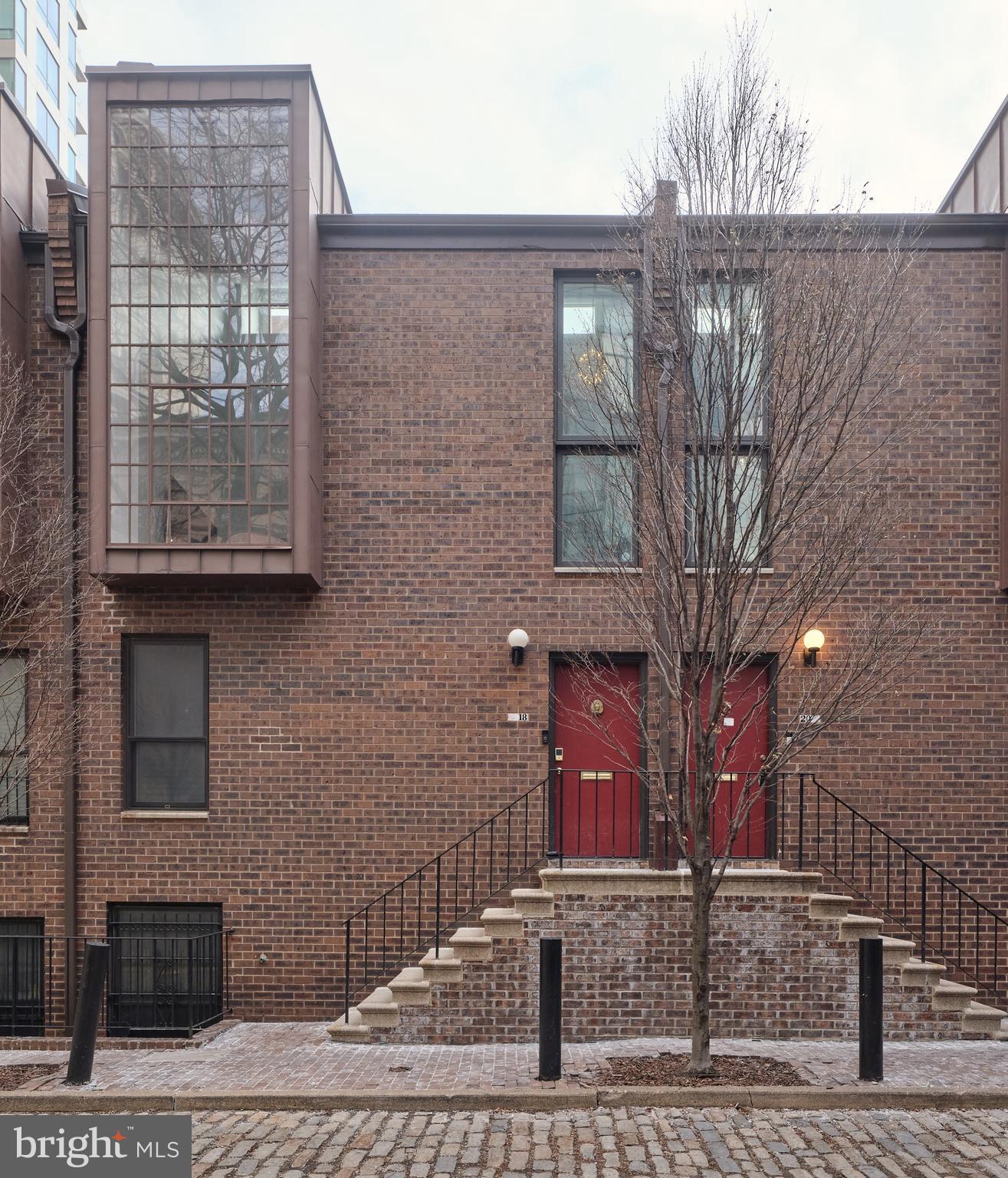 SOCIETY HILL - Residential