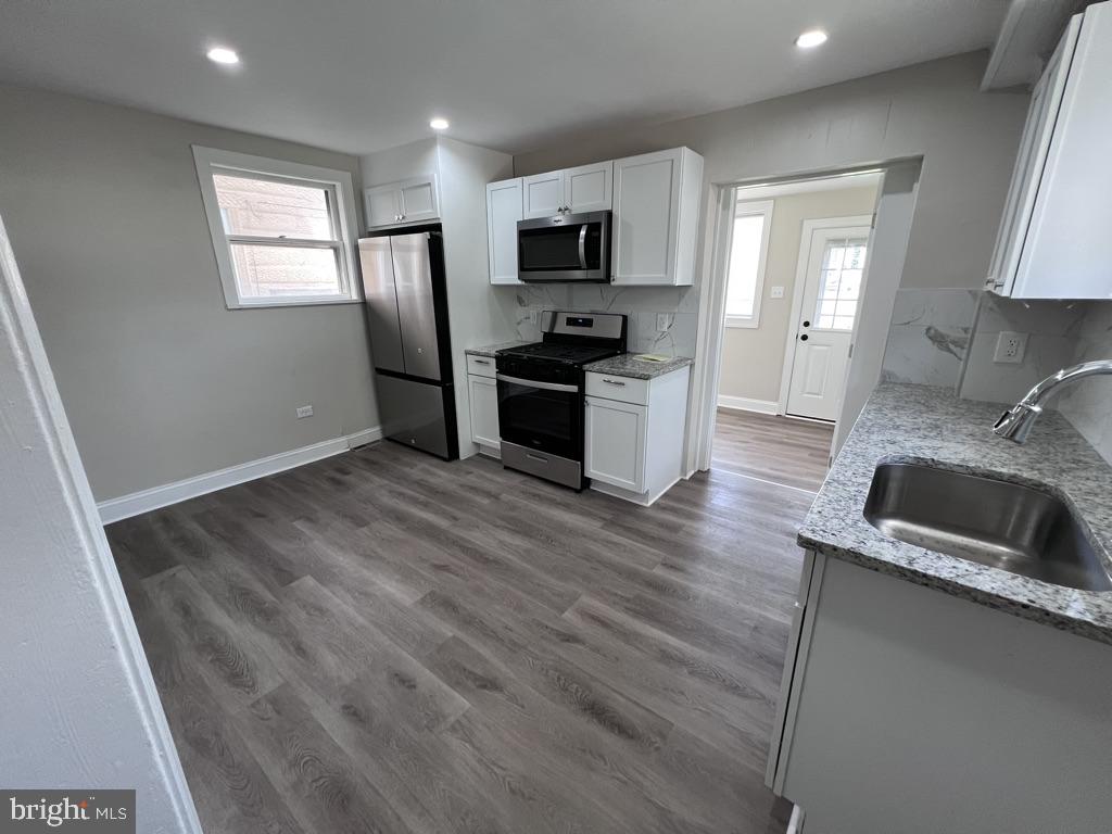 LESTER - Residential
