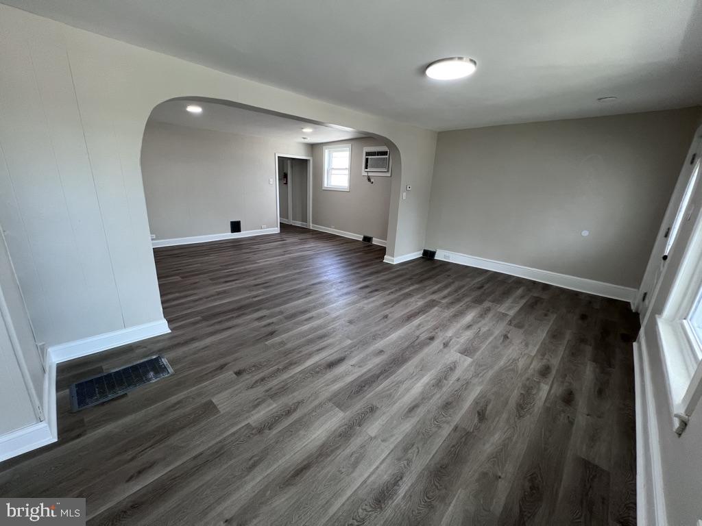 LESTER - Residential