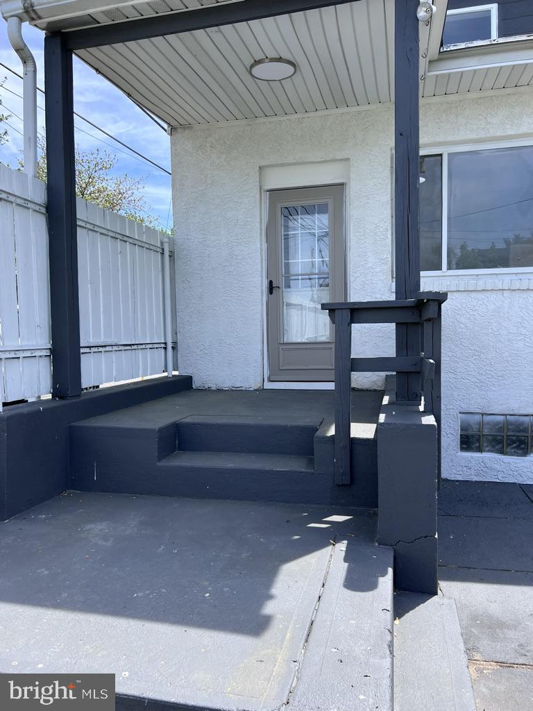 LESTER - Residential