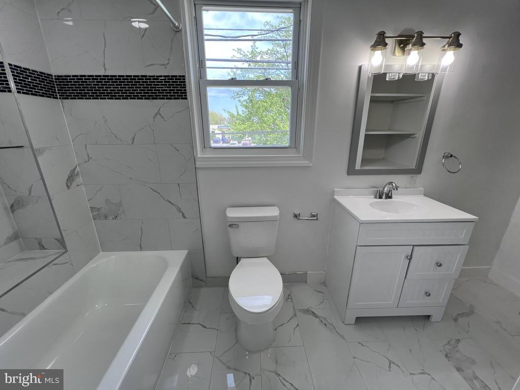 LESTER - Residential