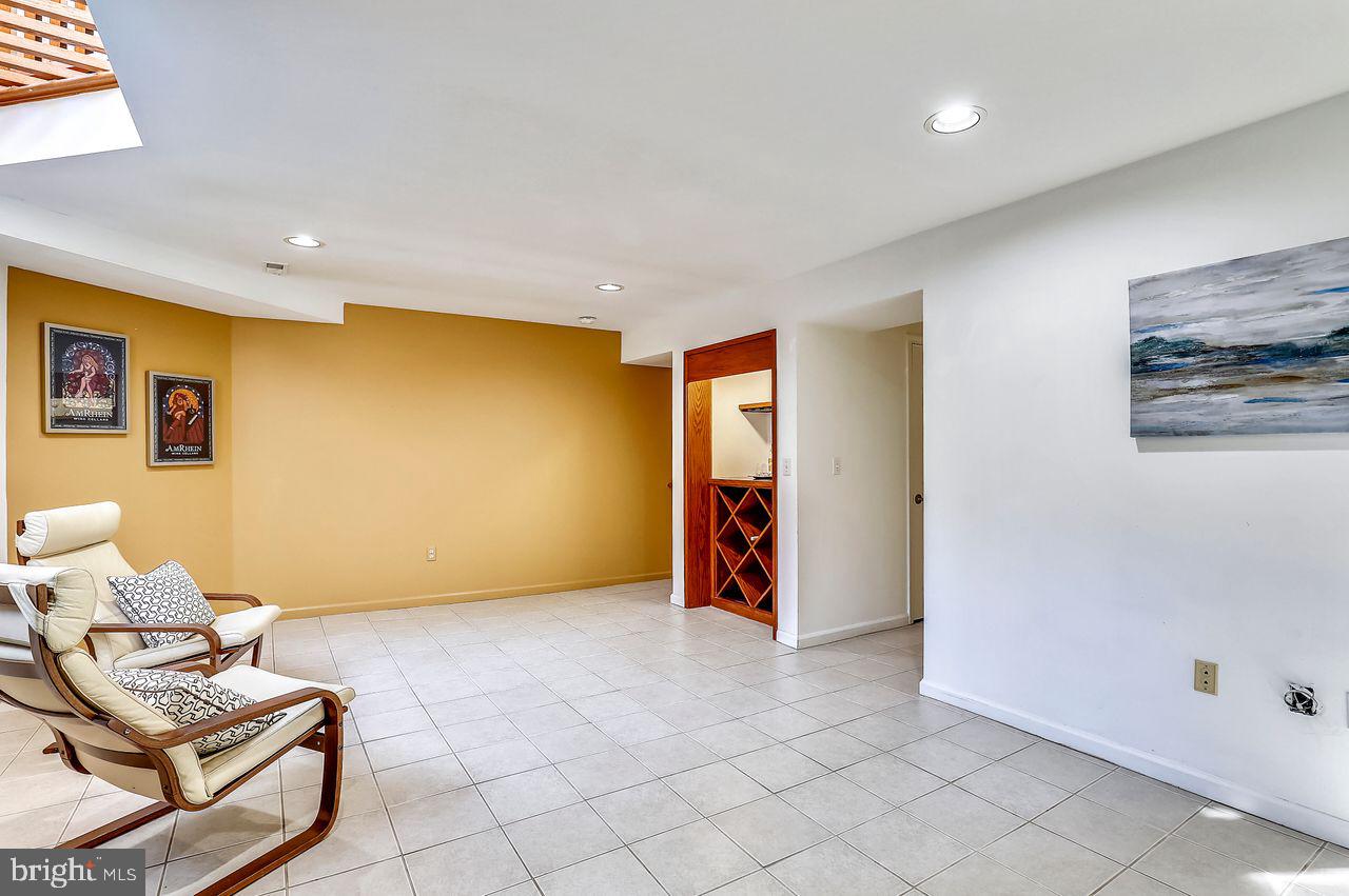 HISTORIC DISTRICT - Residential