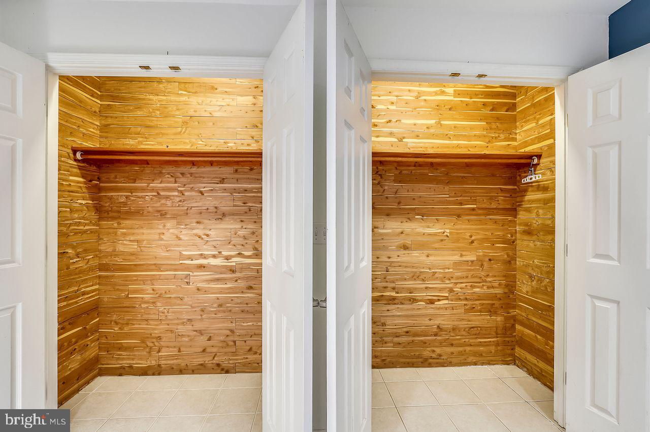 HISTORIC DISTRICT - Residential