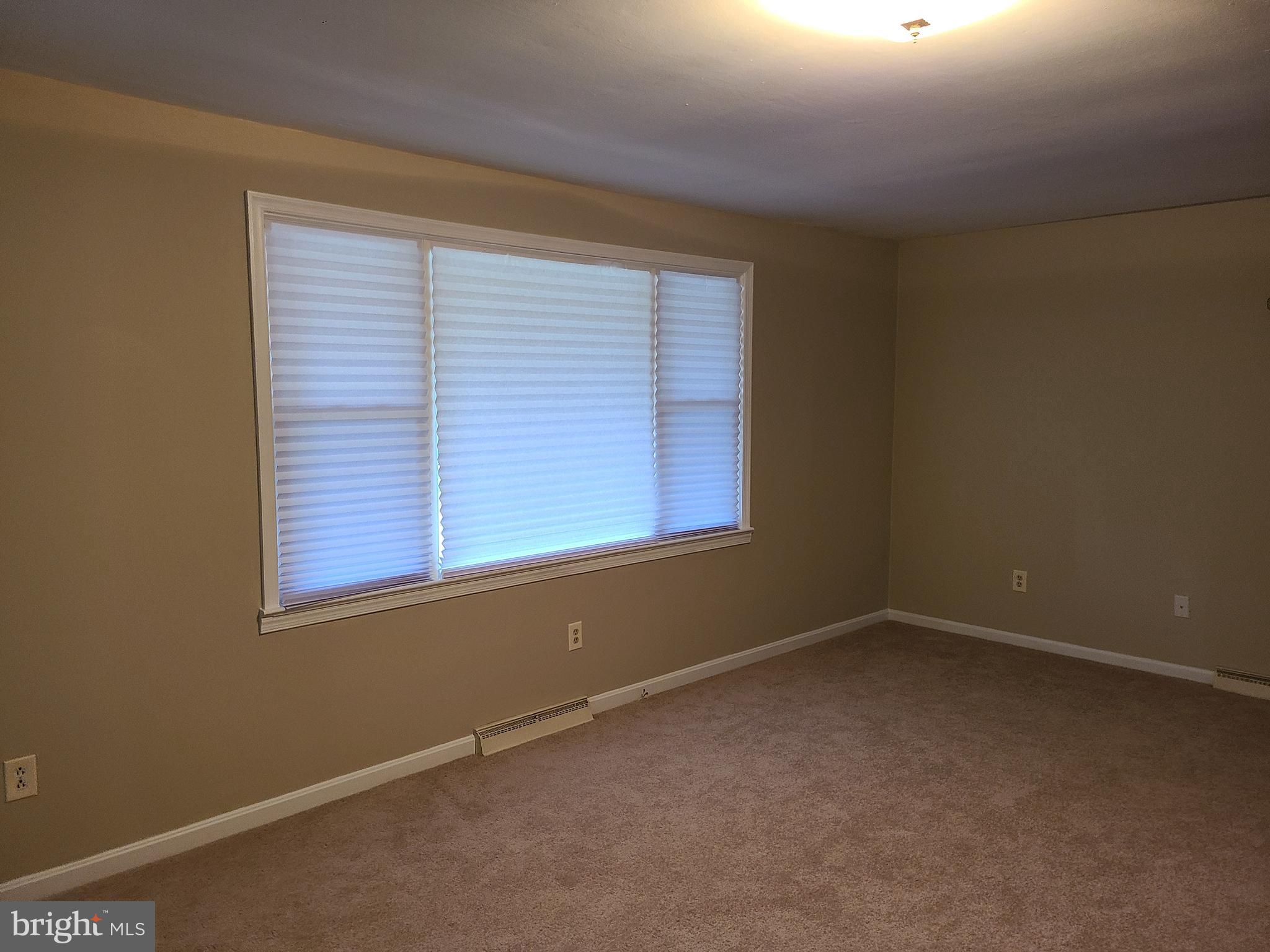 YORKSHIRE PARK - Residential Lease