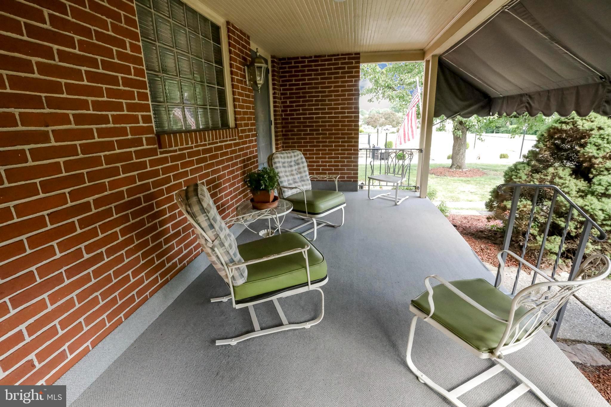 637 HIGHLAND AVENUE