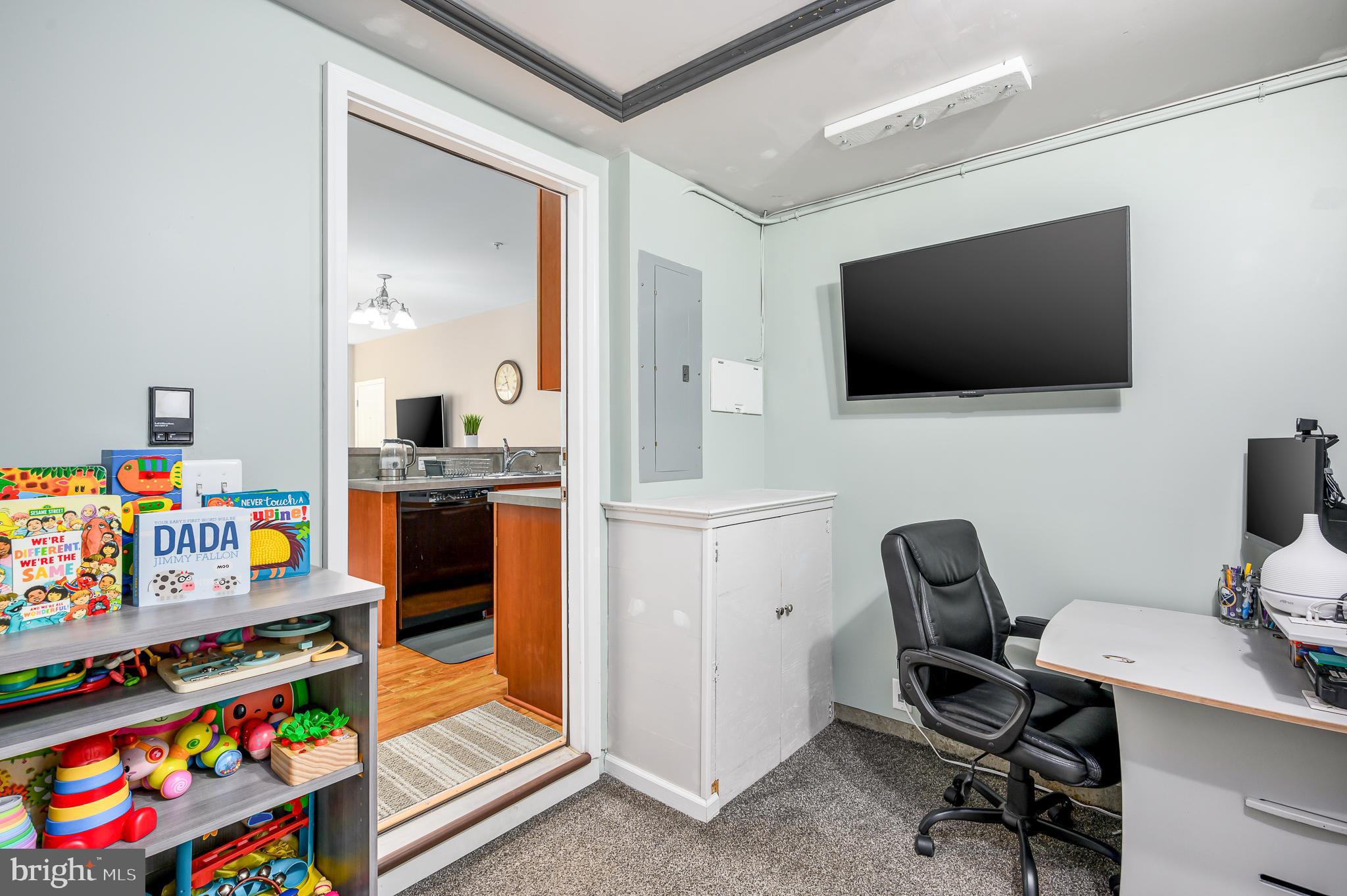 GOOSE CREEK VILLAGE CONDOMINIUM - Residential Lease