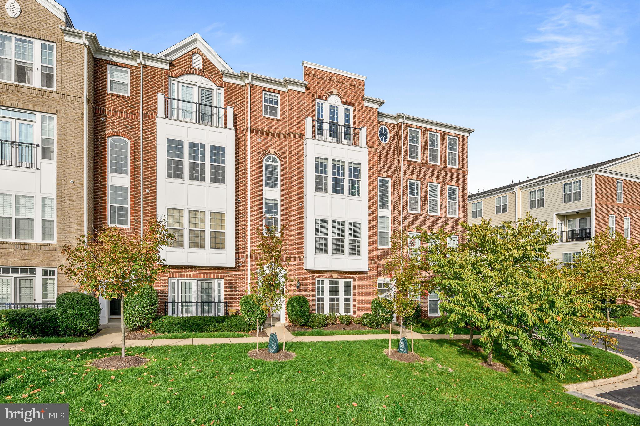 GOOSE CREEK VILLAGE CONDOMINIUM - Residential Lease