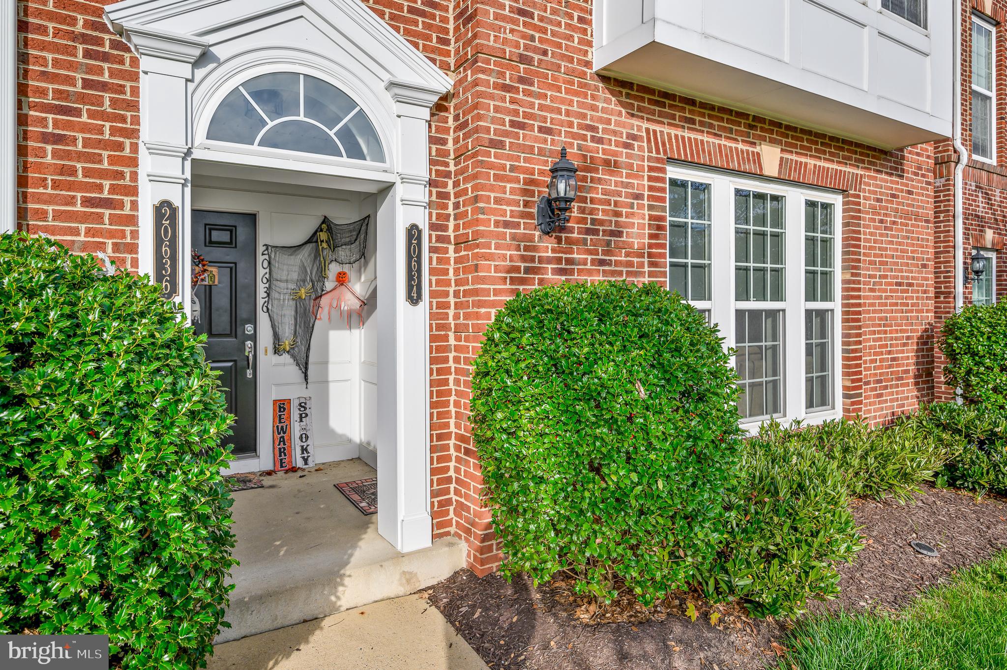 GOOSE CREEK VILLAGE CONDOMINIUM - Residential Lease