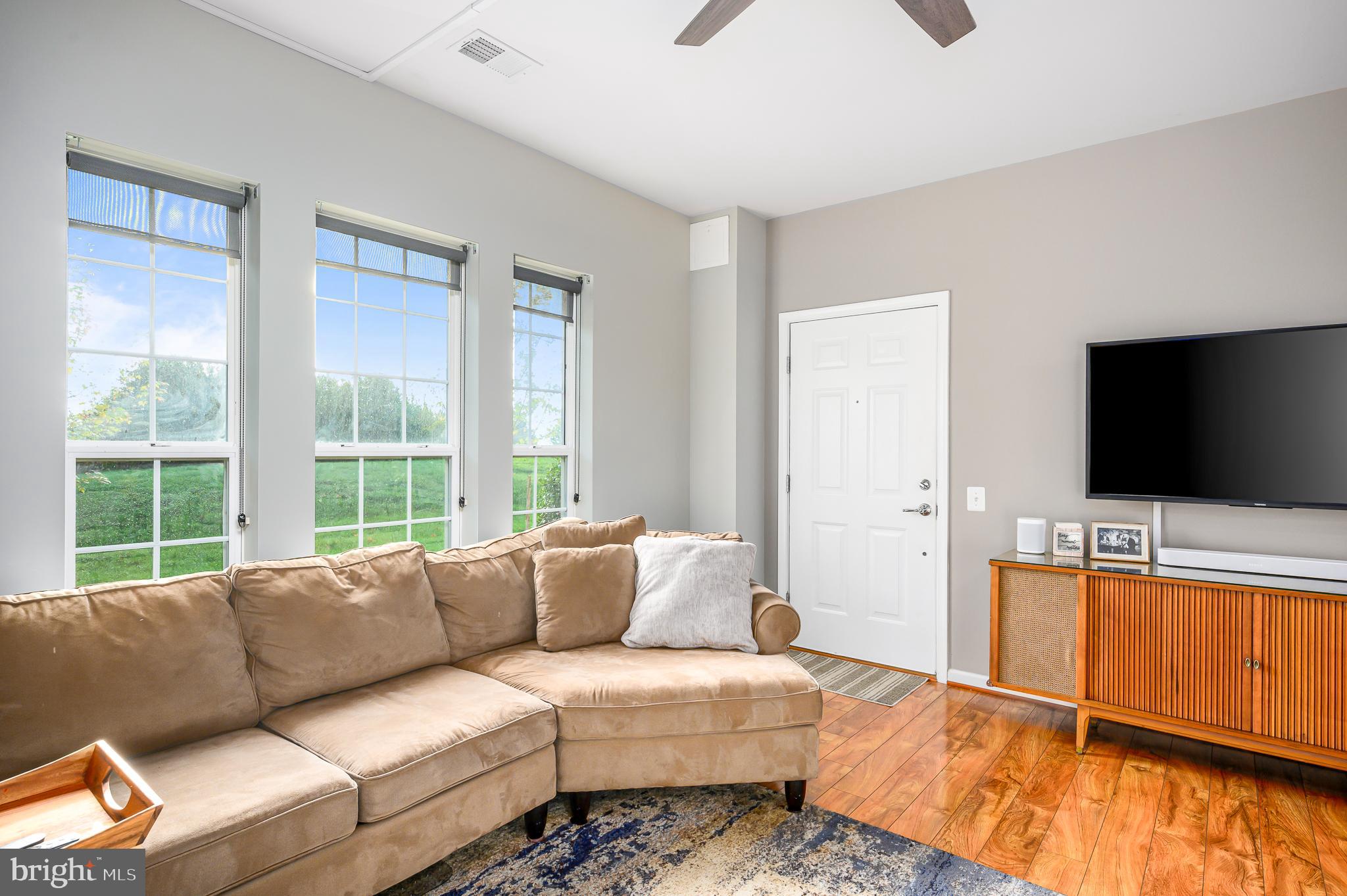 GOOSE CREEK VILLAGE CONDOMINIUM - Residential Lease