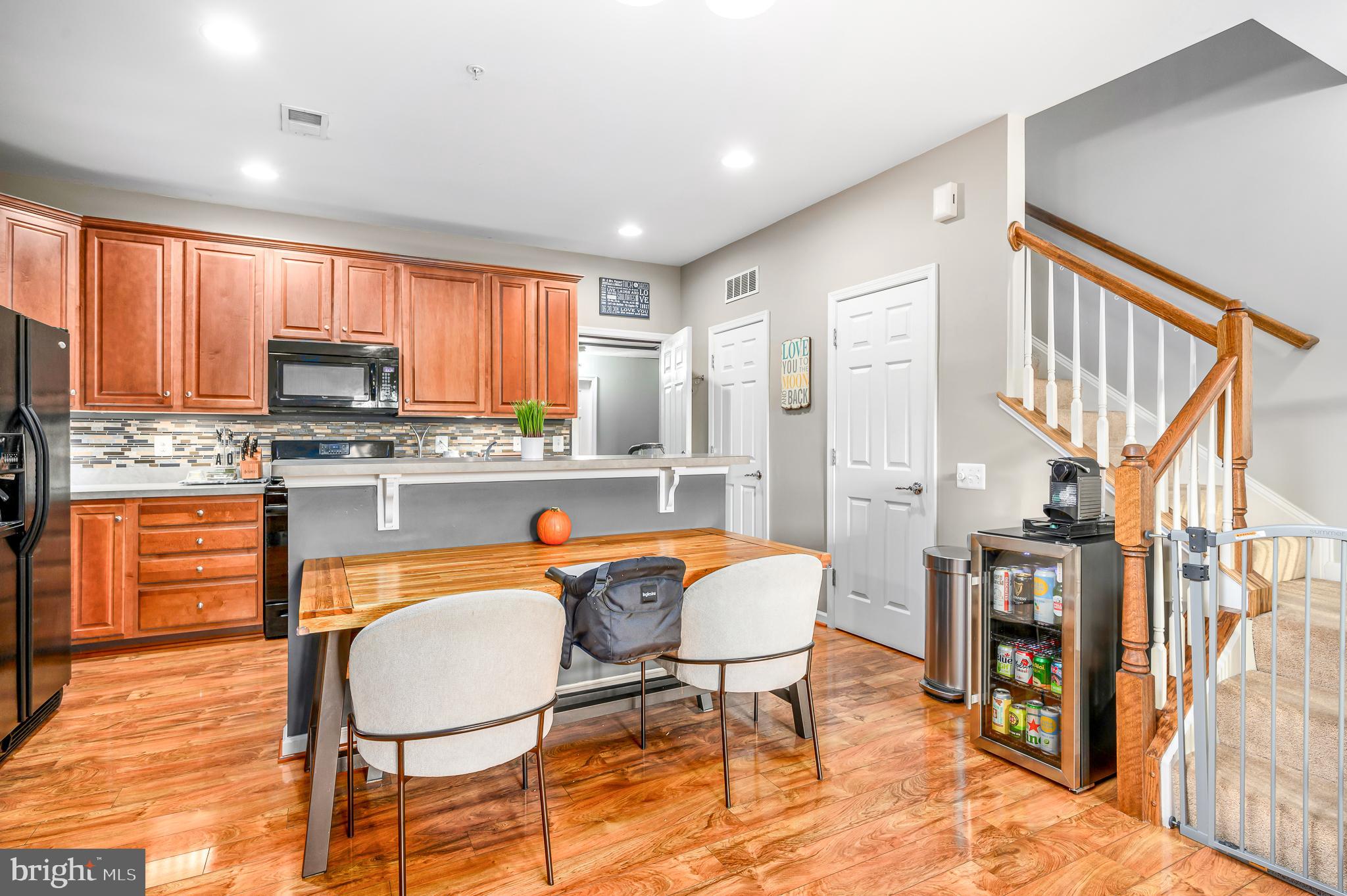 GOOSE CREEK VILLAGE CONDOMINIUM - Residential Lease