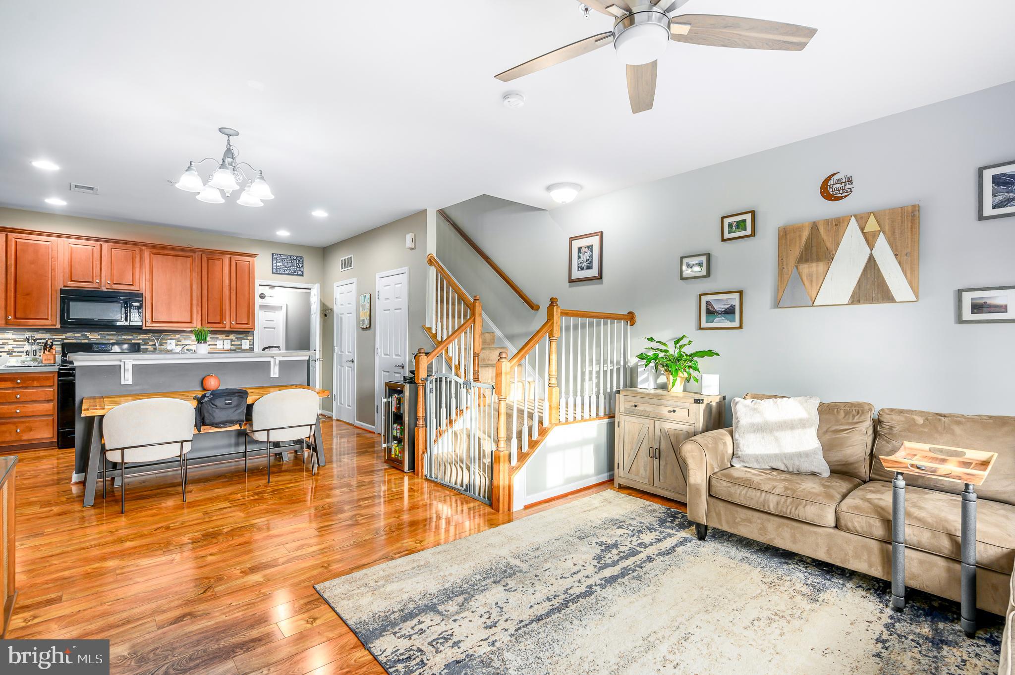 GOOSE CREEK VILLAGE CONDOMINIUM - Residential Lease