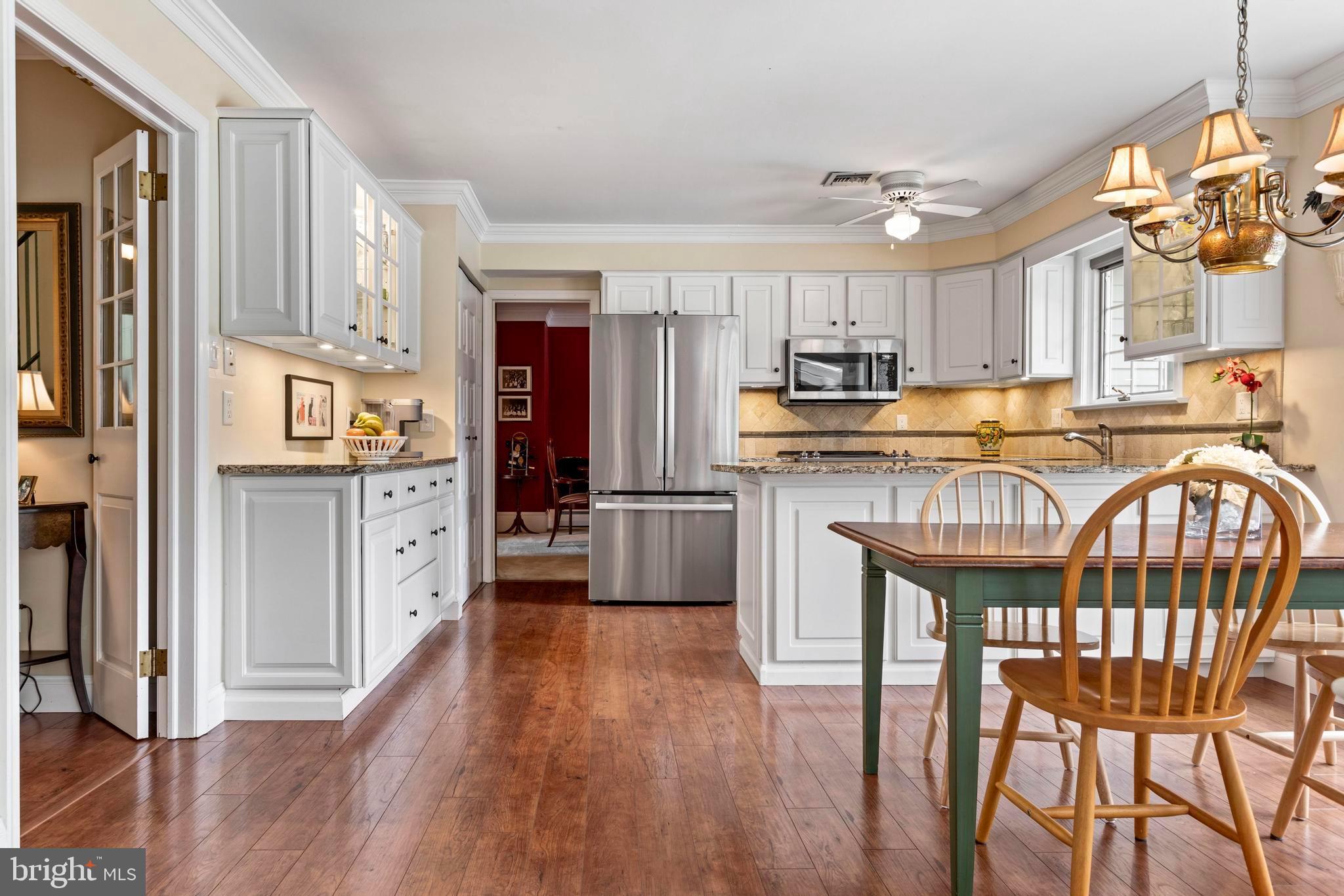 MAPLE HILL - Residential