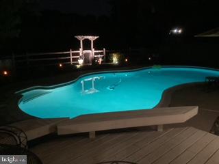 MAPLE HILL - Residential