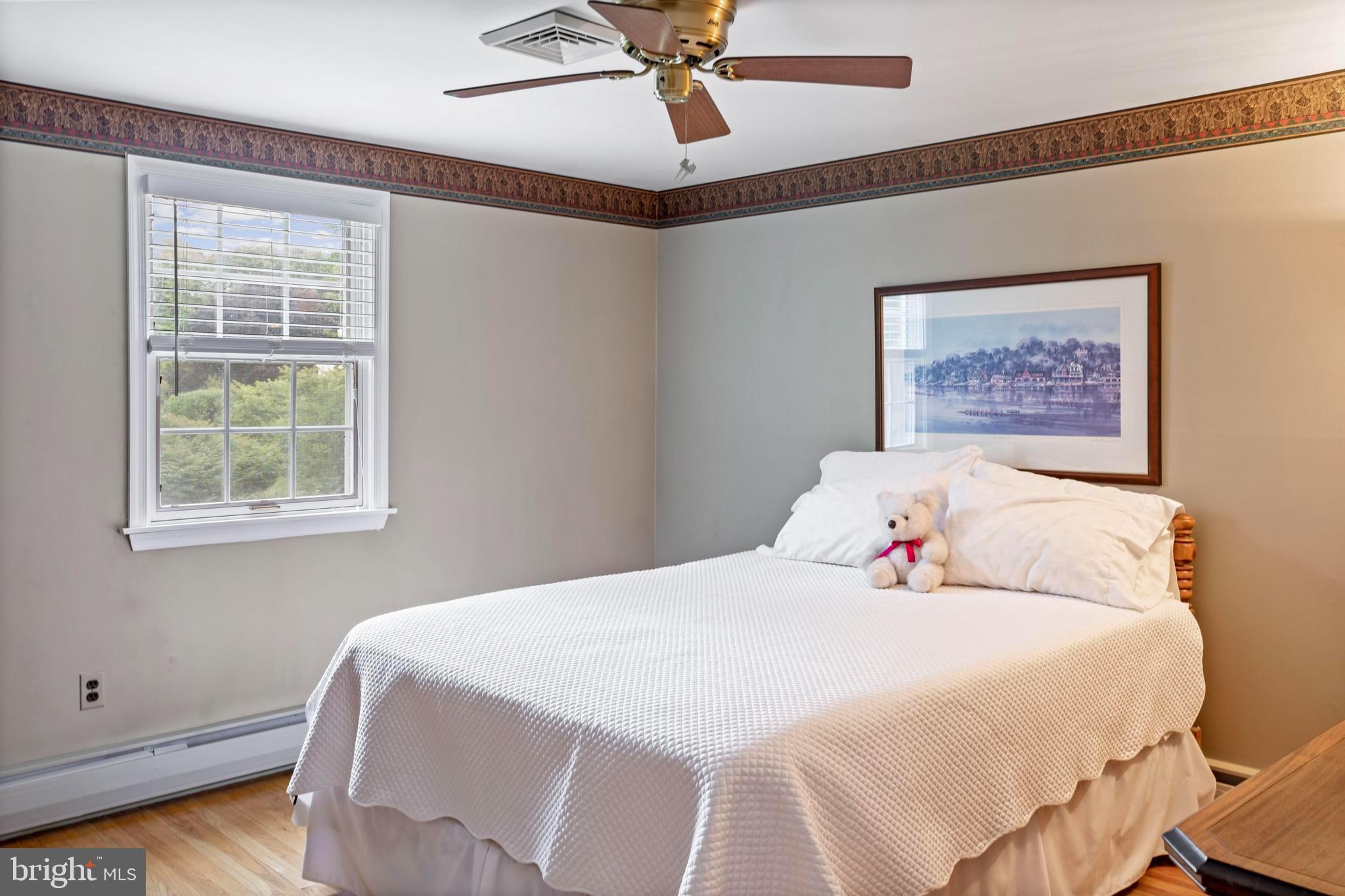 MAPLE HILL - Residential