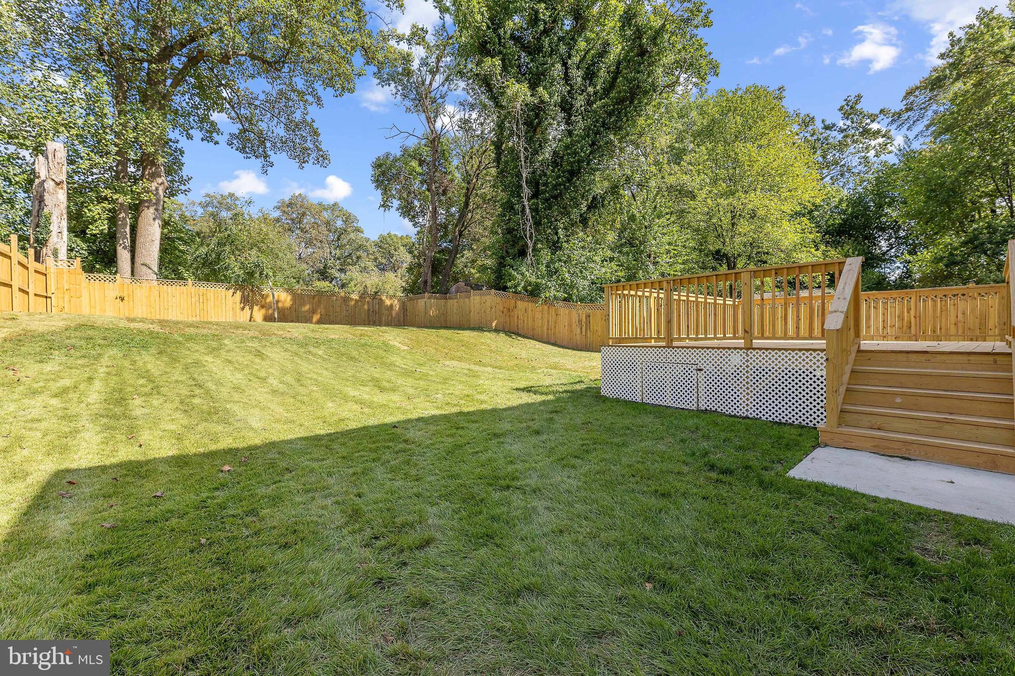 WHEATON WOODS - Residential