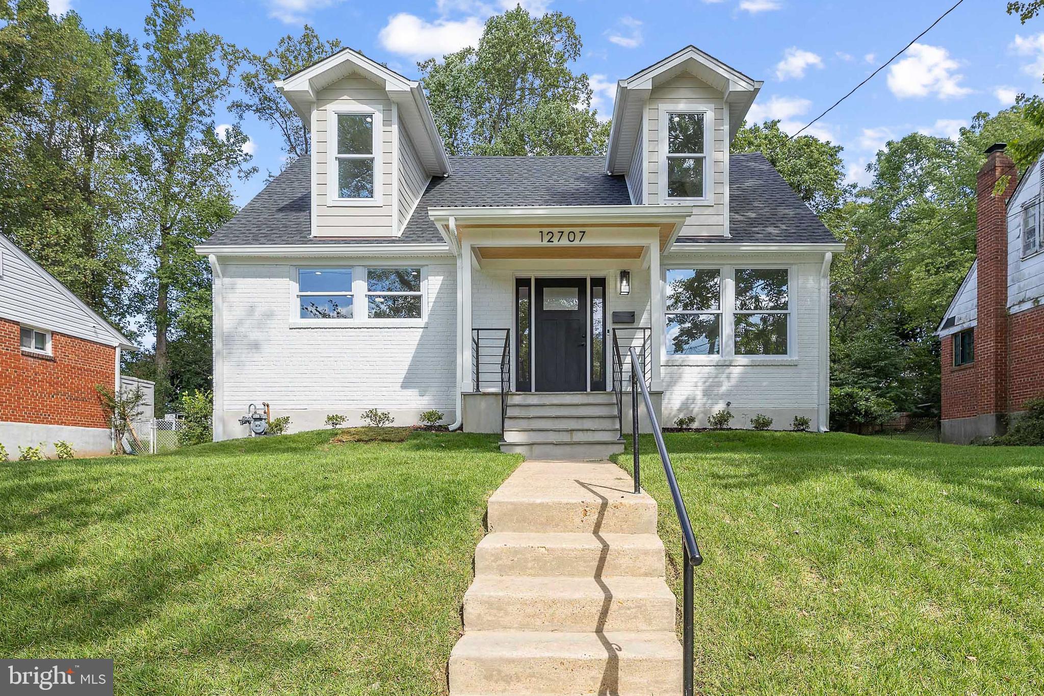 WHEATON WOODS - Residential