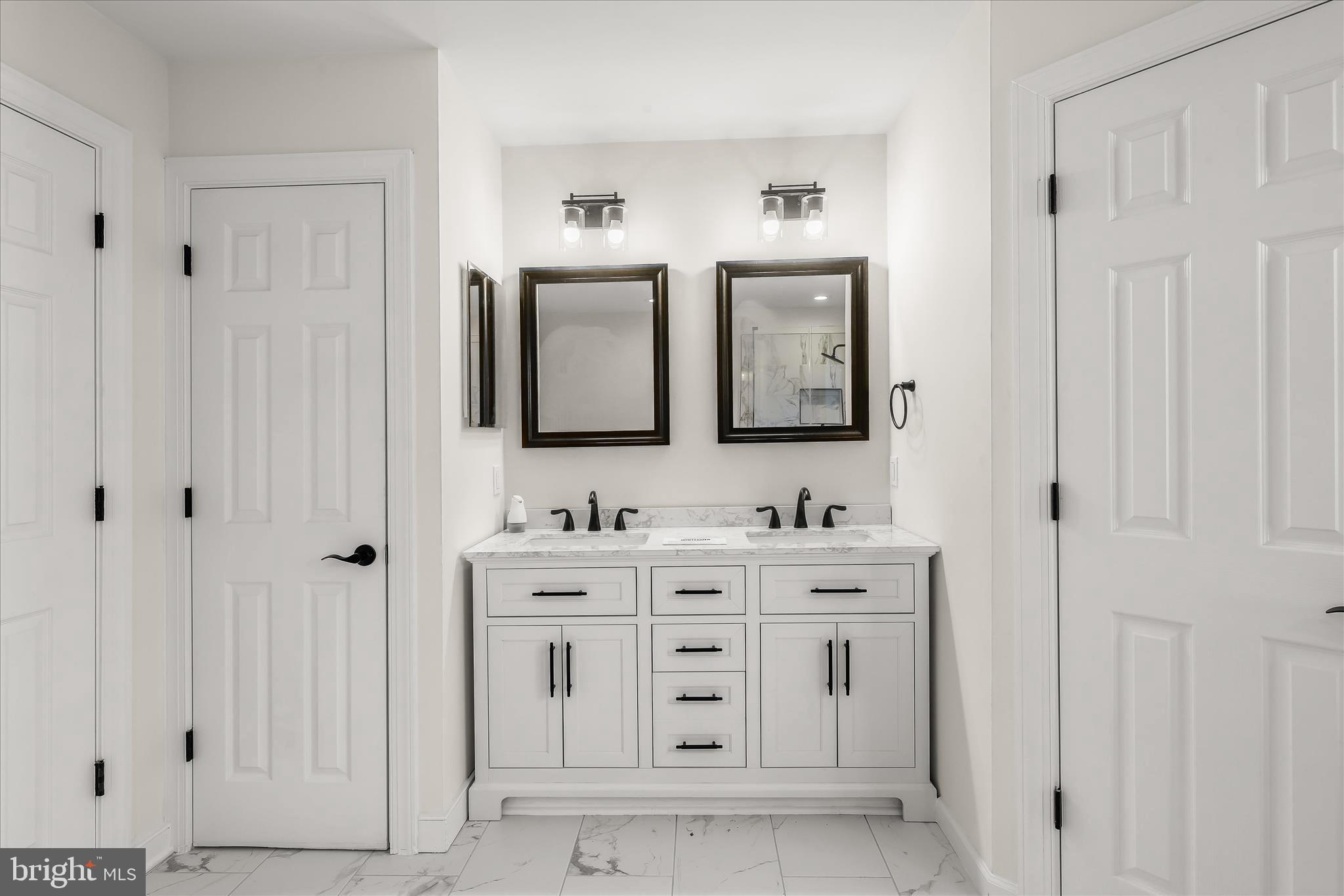 WOODS AT ROCK GLENN - Residential