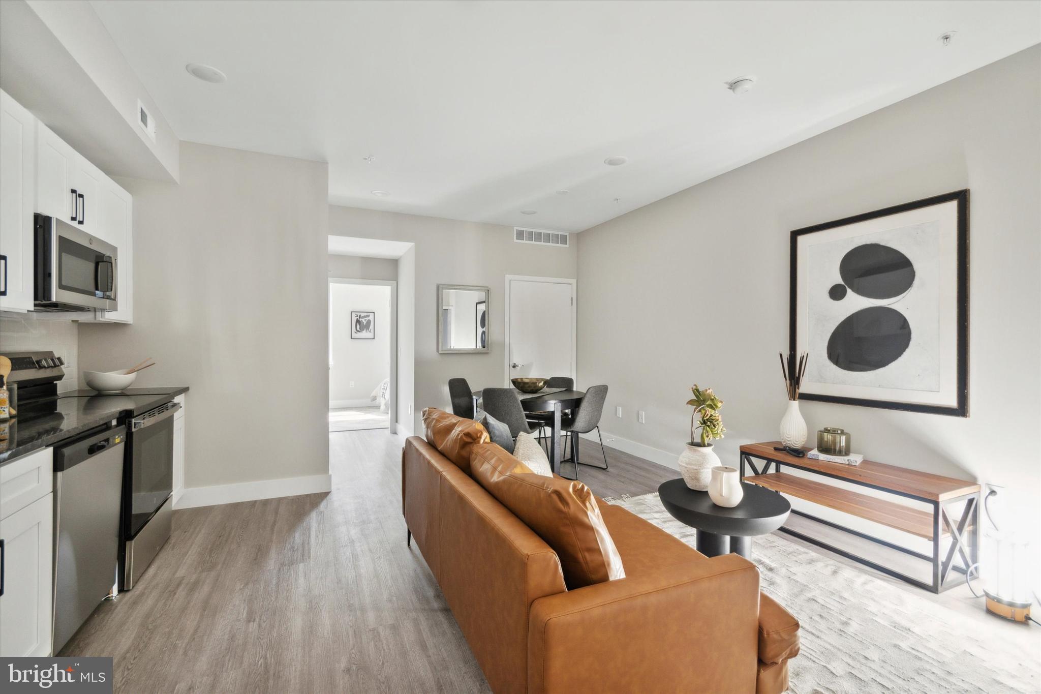 NORTH CENTRAL - Residential Lease