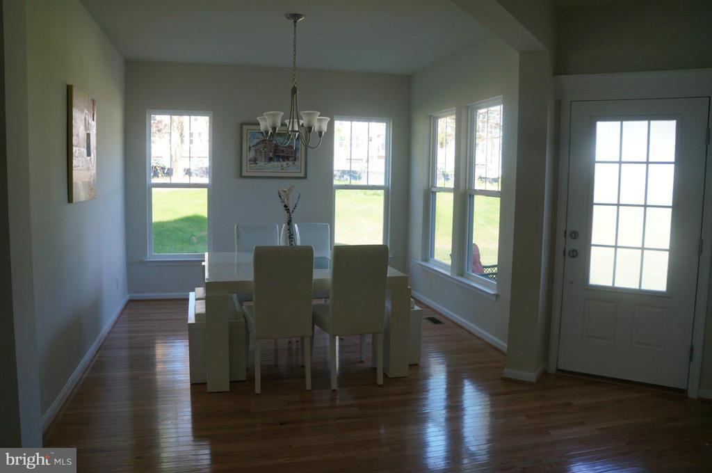 TRENT GROVE - Residential