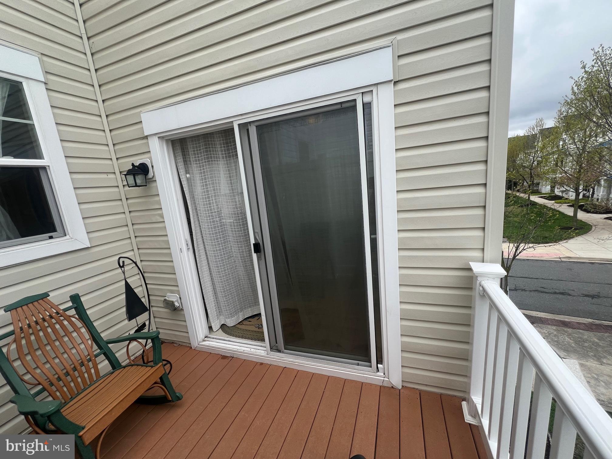 DEEP HARBOUR - Residential