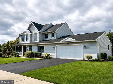 5 Canterbury Court, Mechanicsburg, PA 17050 - #: PACB2057406