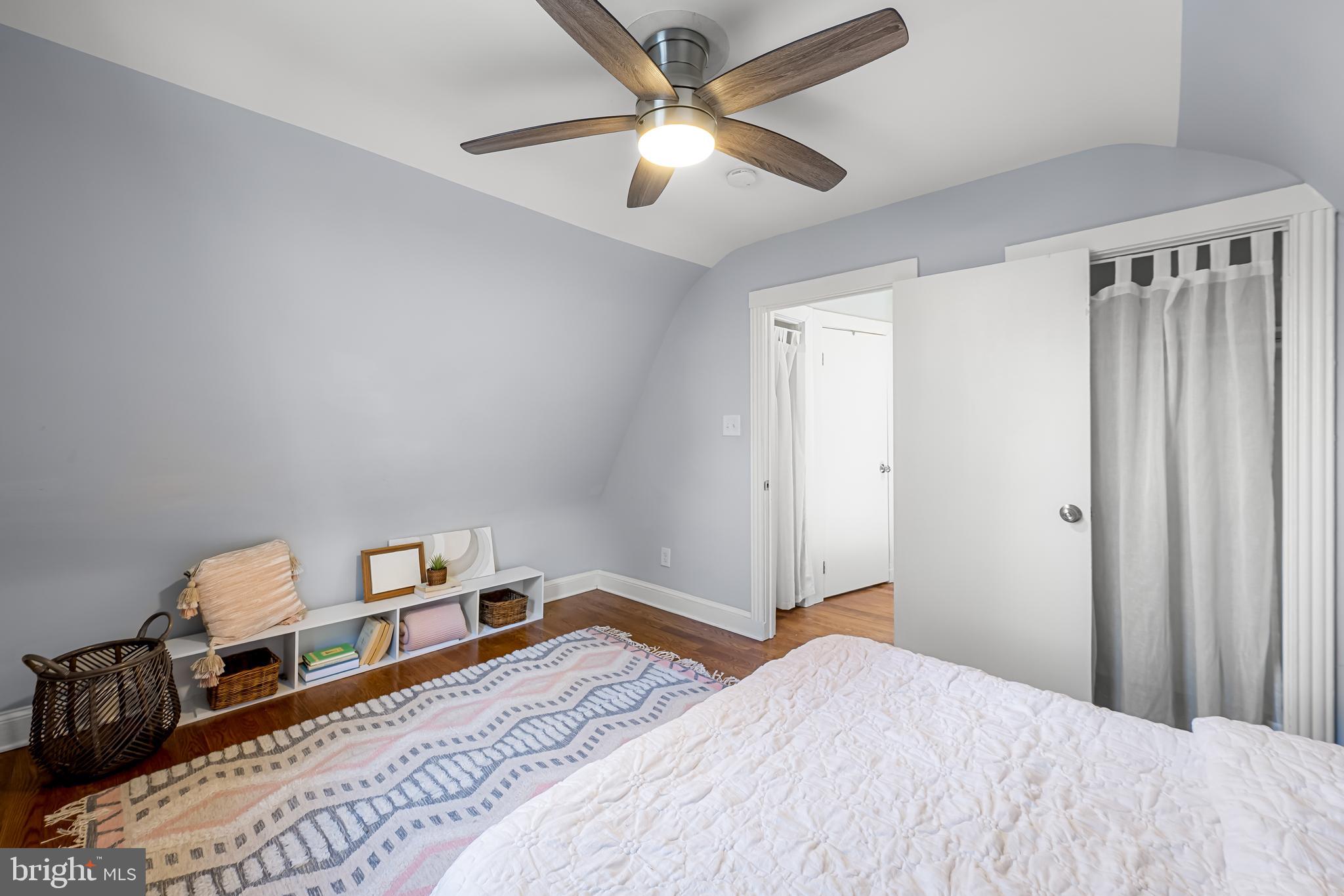 MOUNT WASHINGTON - Residential