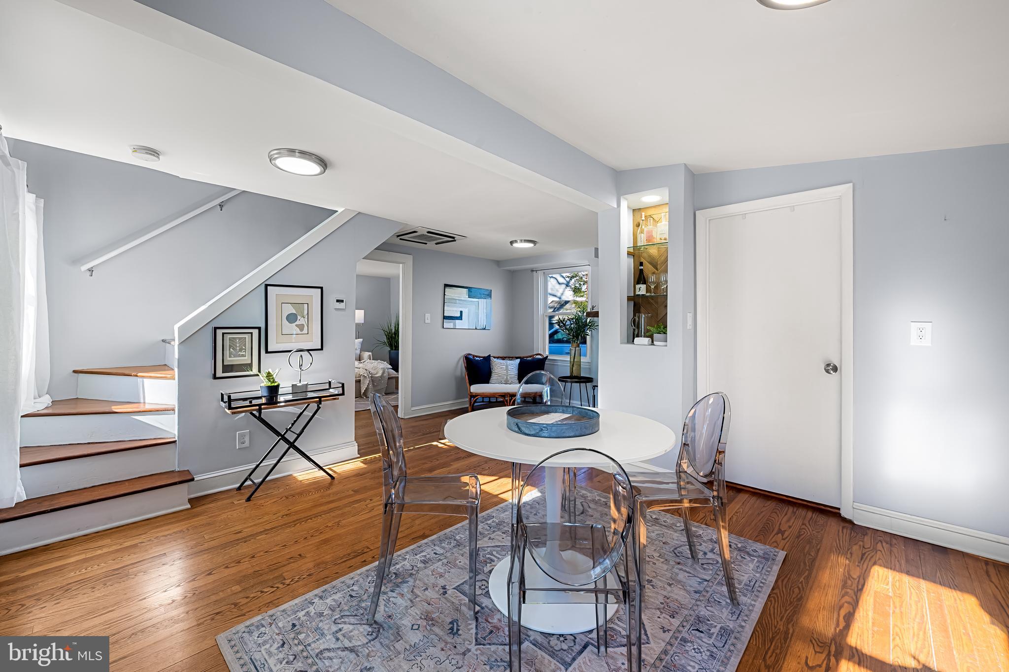 MOUNT WASHINGTON - Residential