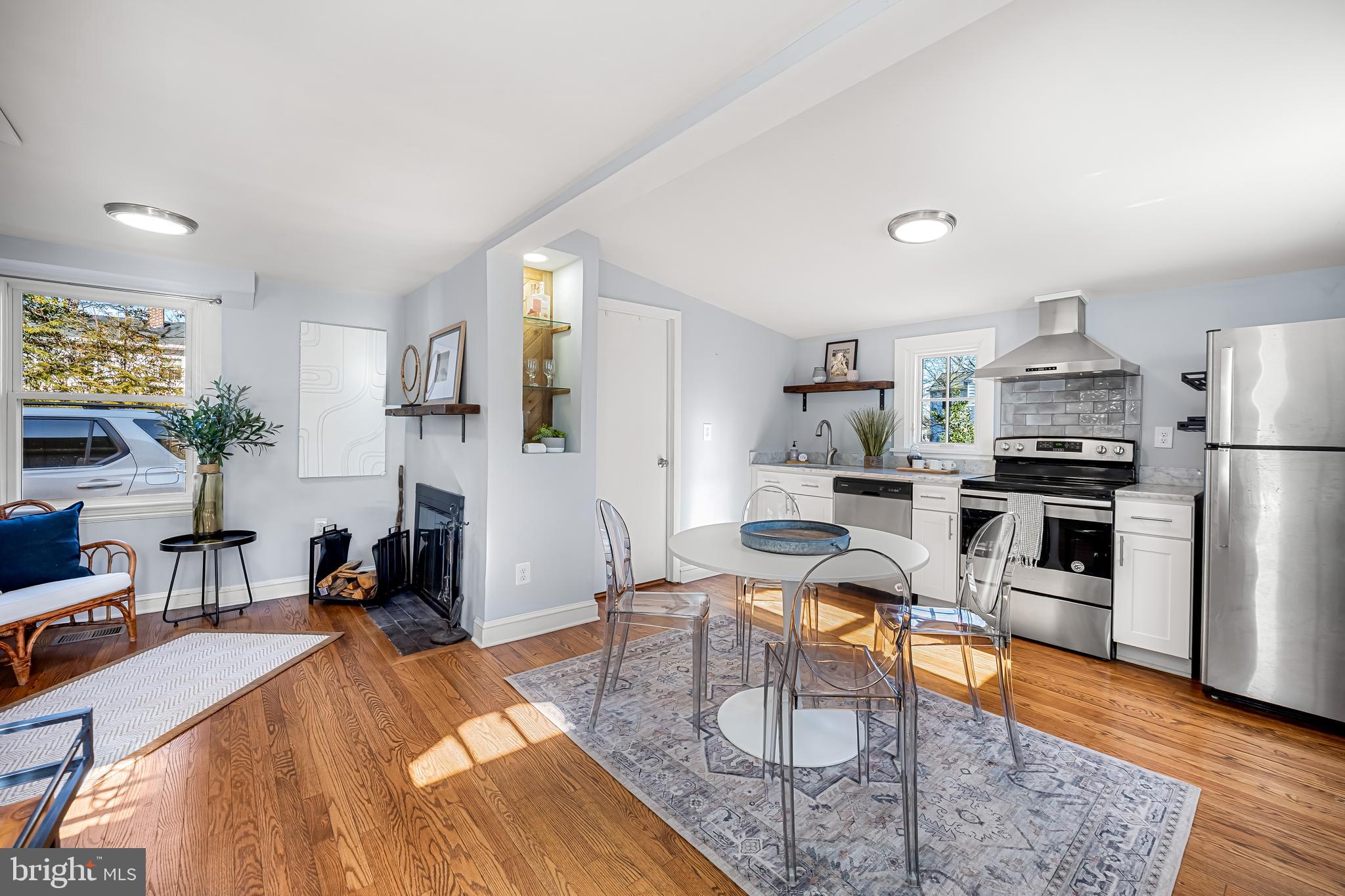 MOUNT WASHINGTON - Residential