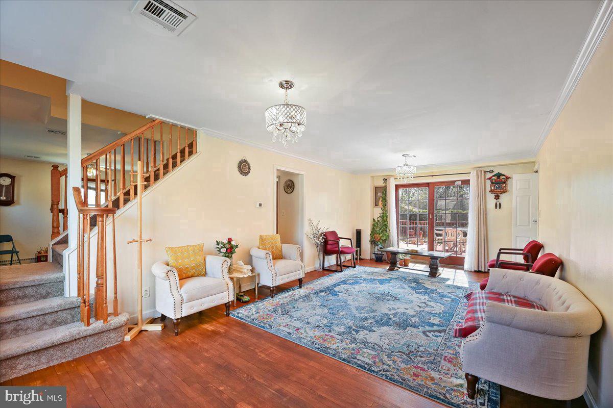 439 FAIRVIEW AVENUE