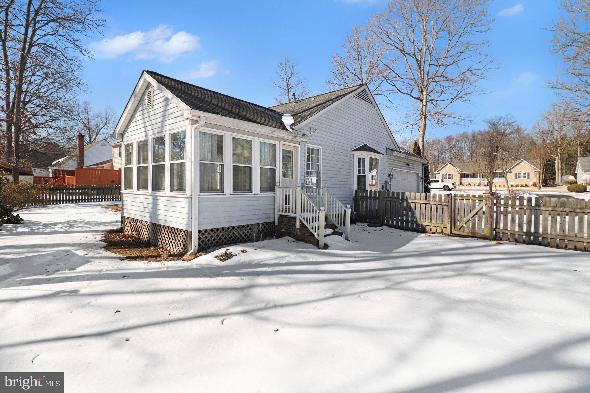 LEAVELLS CROSSING - Residential