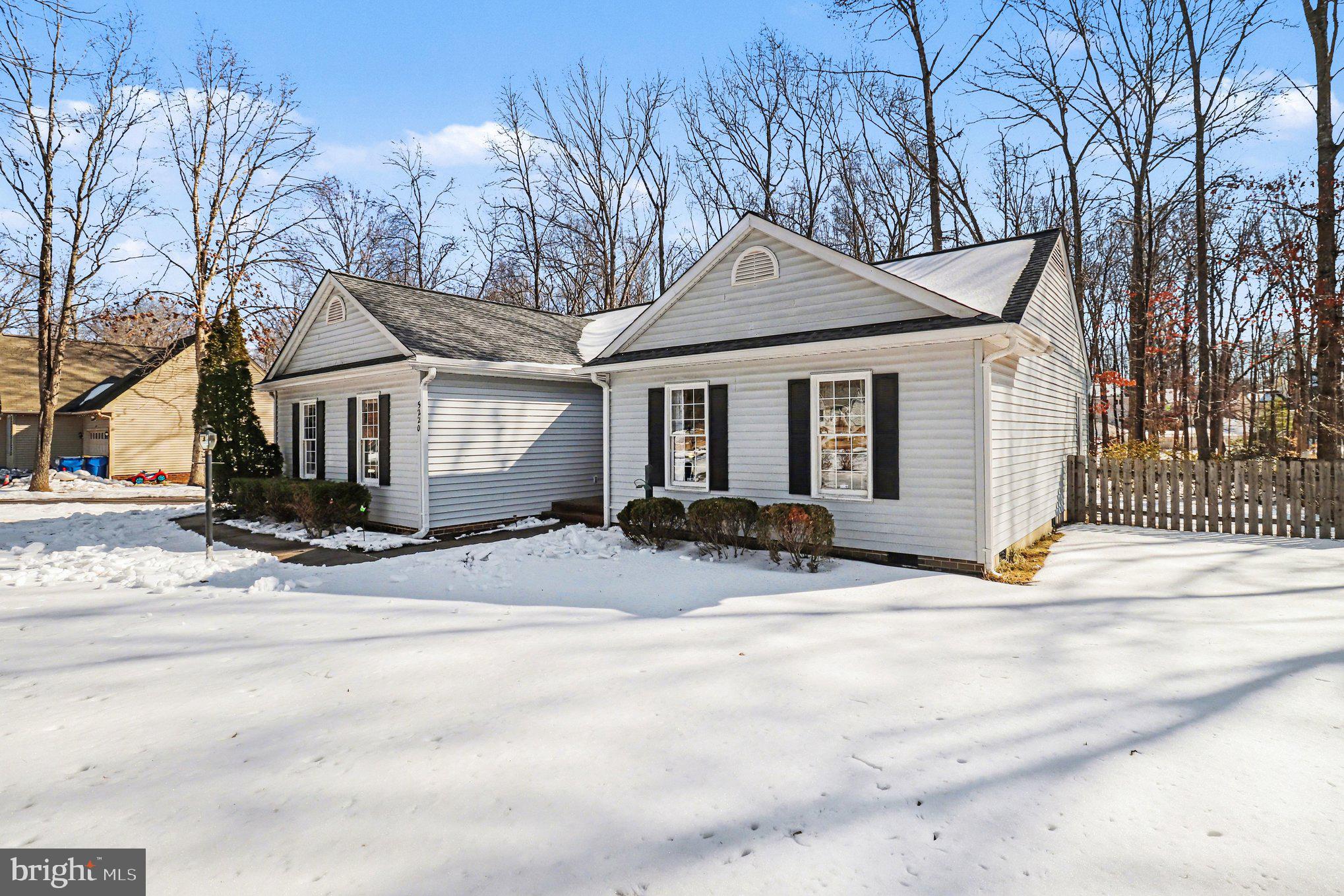 LEAVELLS CROSSING - Residential