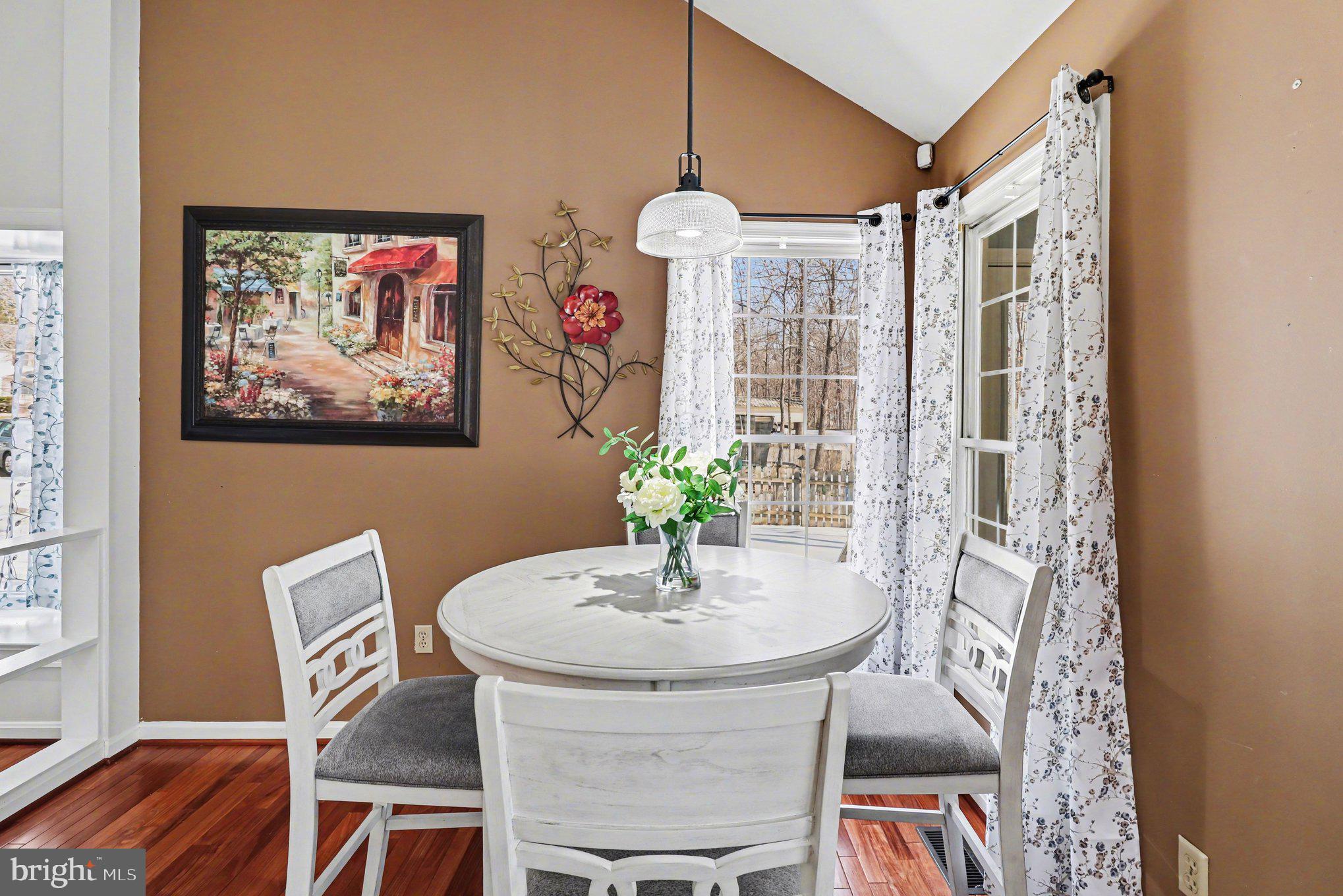 LEAVELLS CROSSING - Residential