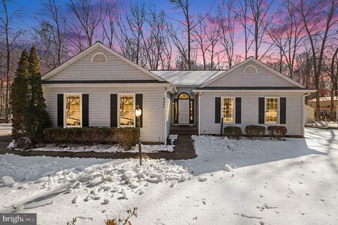 Homes For Sale - 5220 Leavells Crossing Drive<br/> FREDERICKSBURG, VA 22407