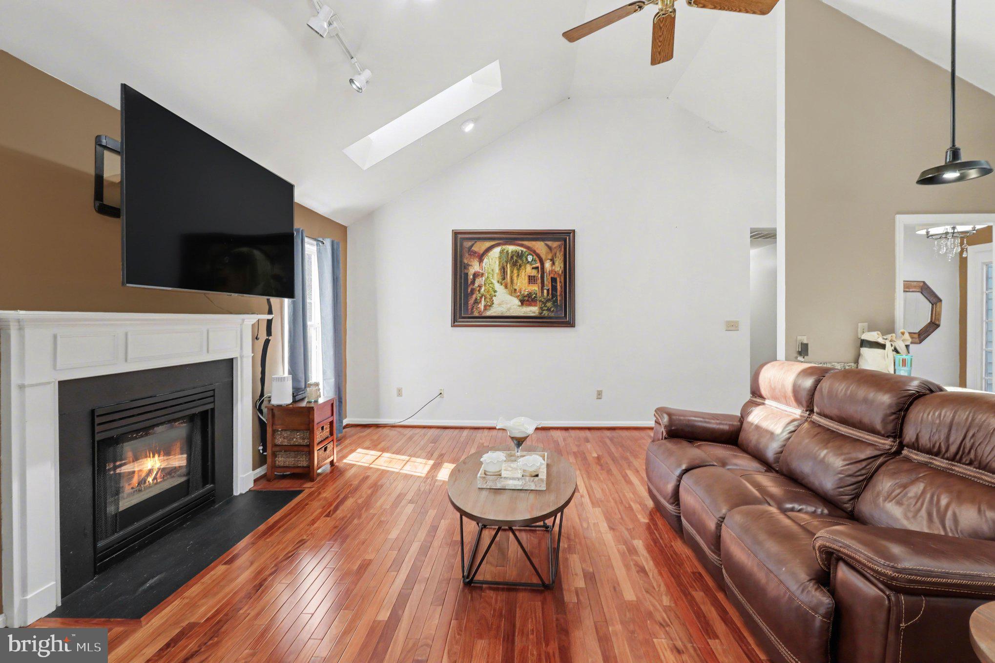 LEAVELLS CROSSING - Residential