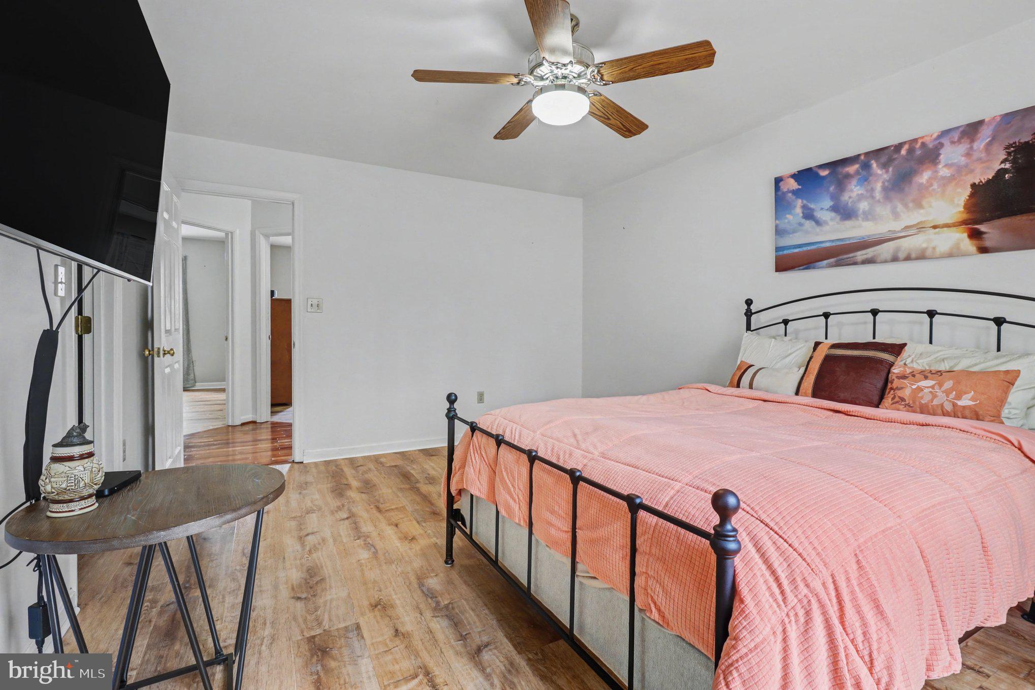 LEAVELLS CROSSING - Residential