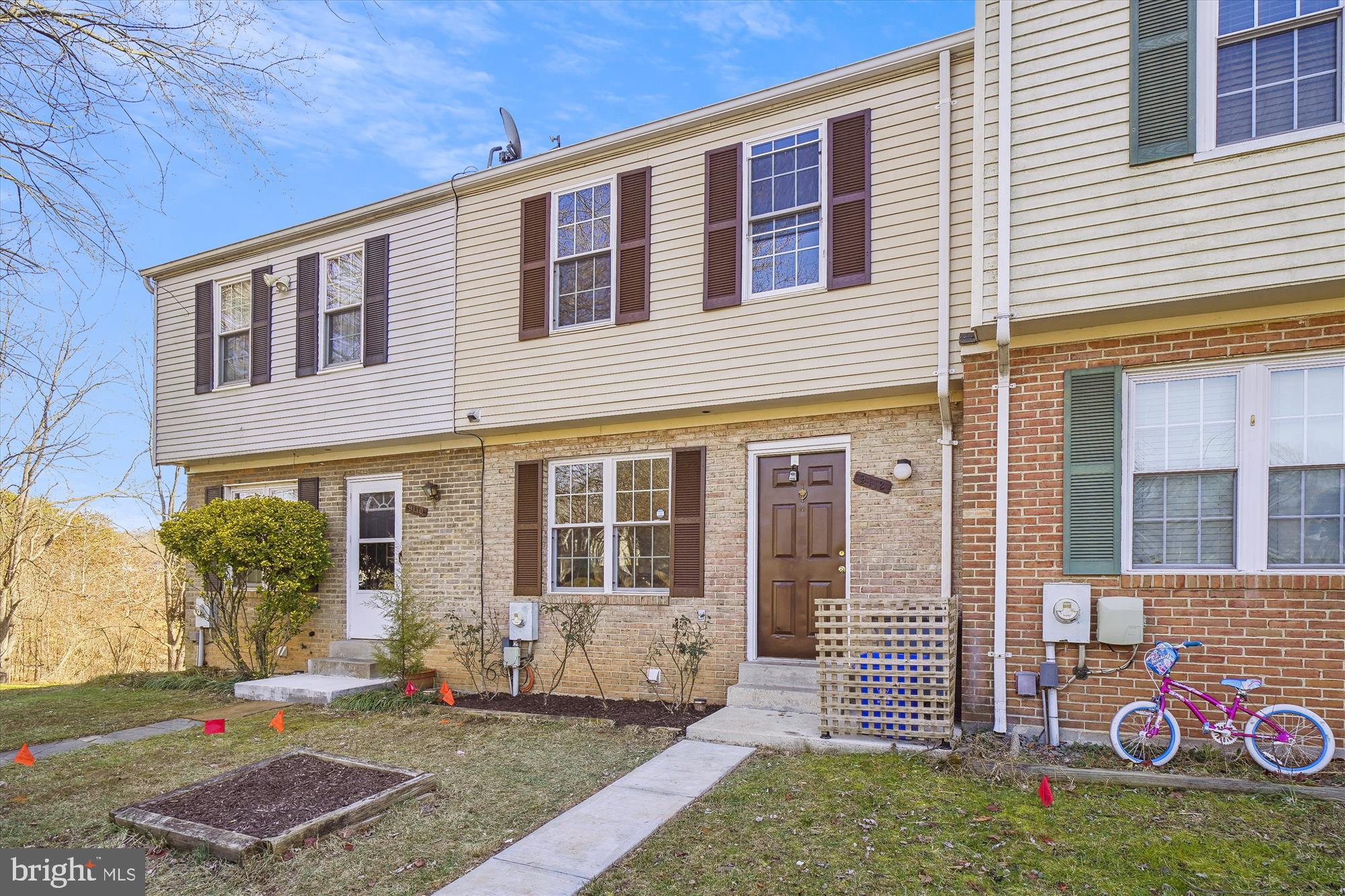 HUNTERS WOODS - Residential