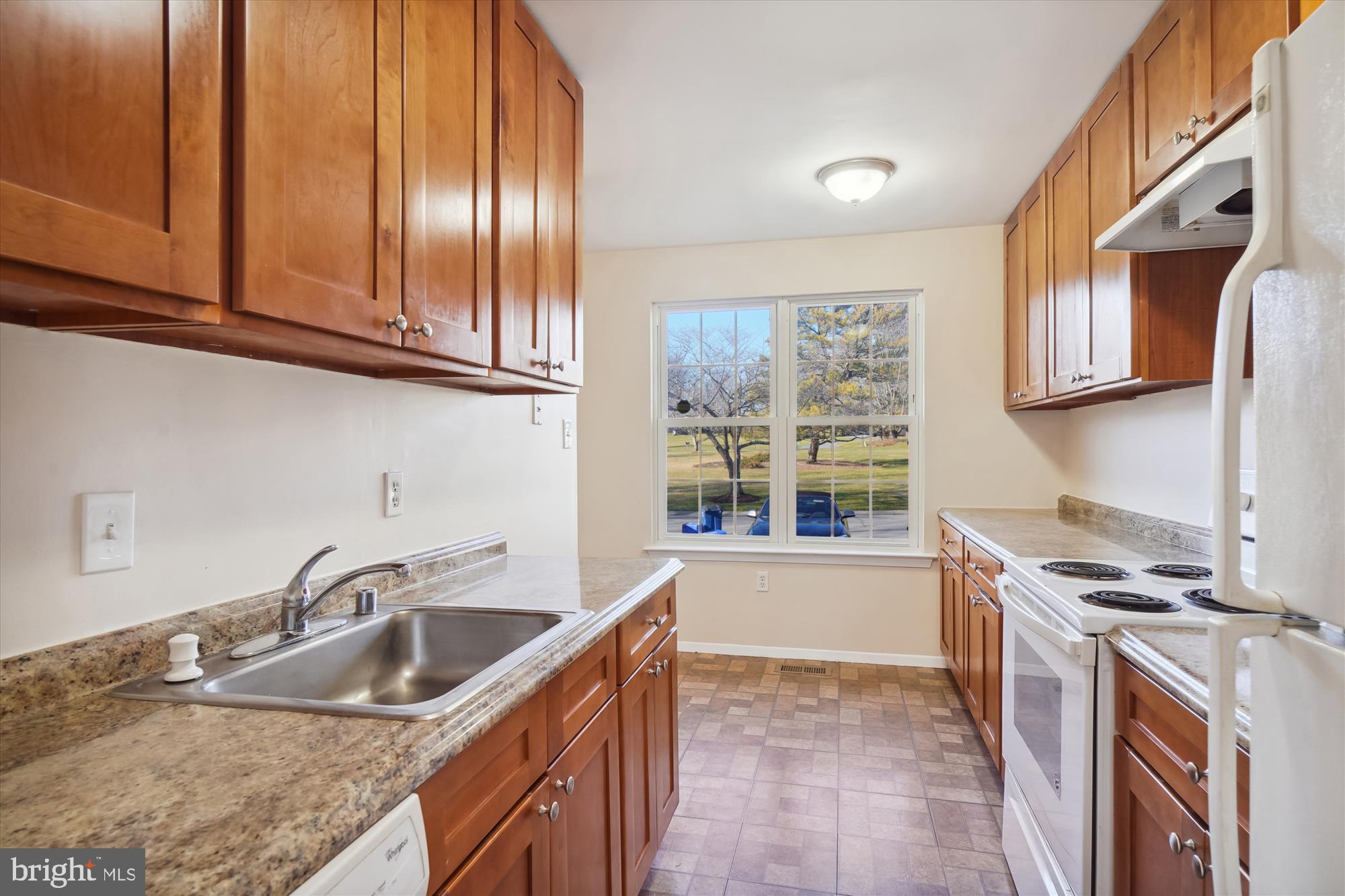 HUNTERS WOODS - Residential