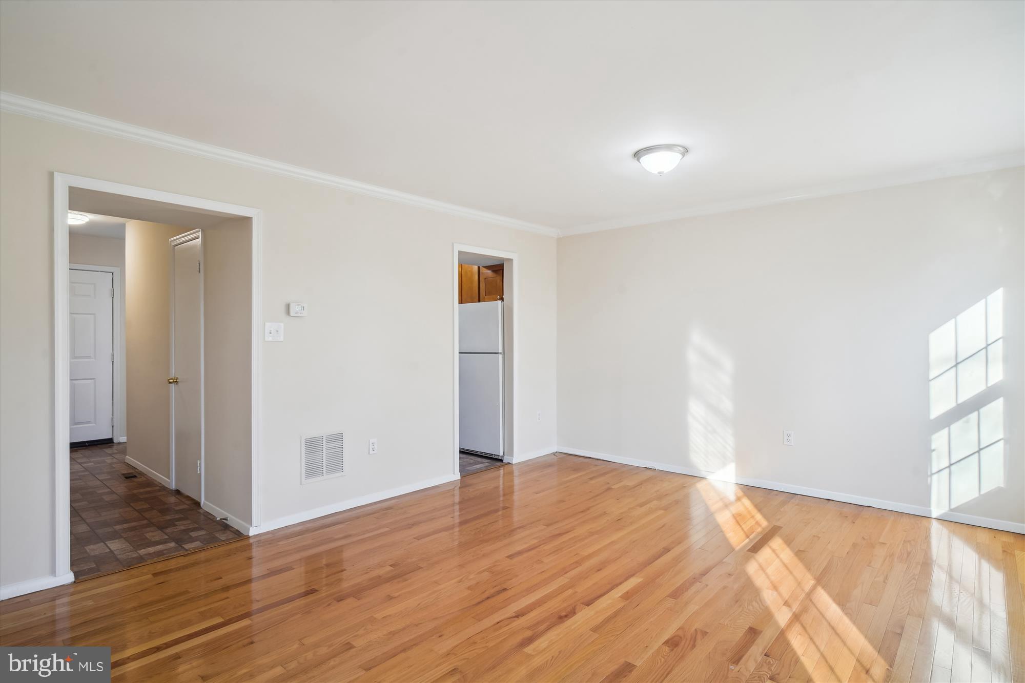 HUNTERS WOODS - Residential