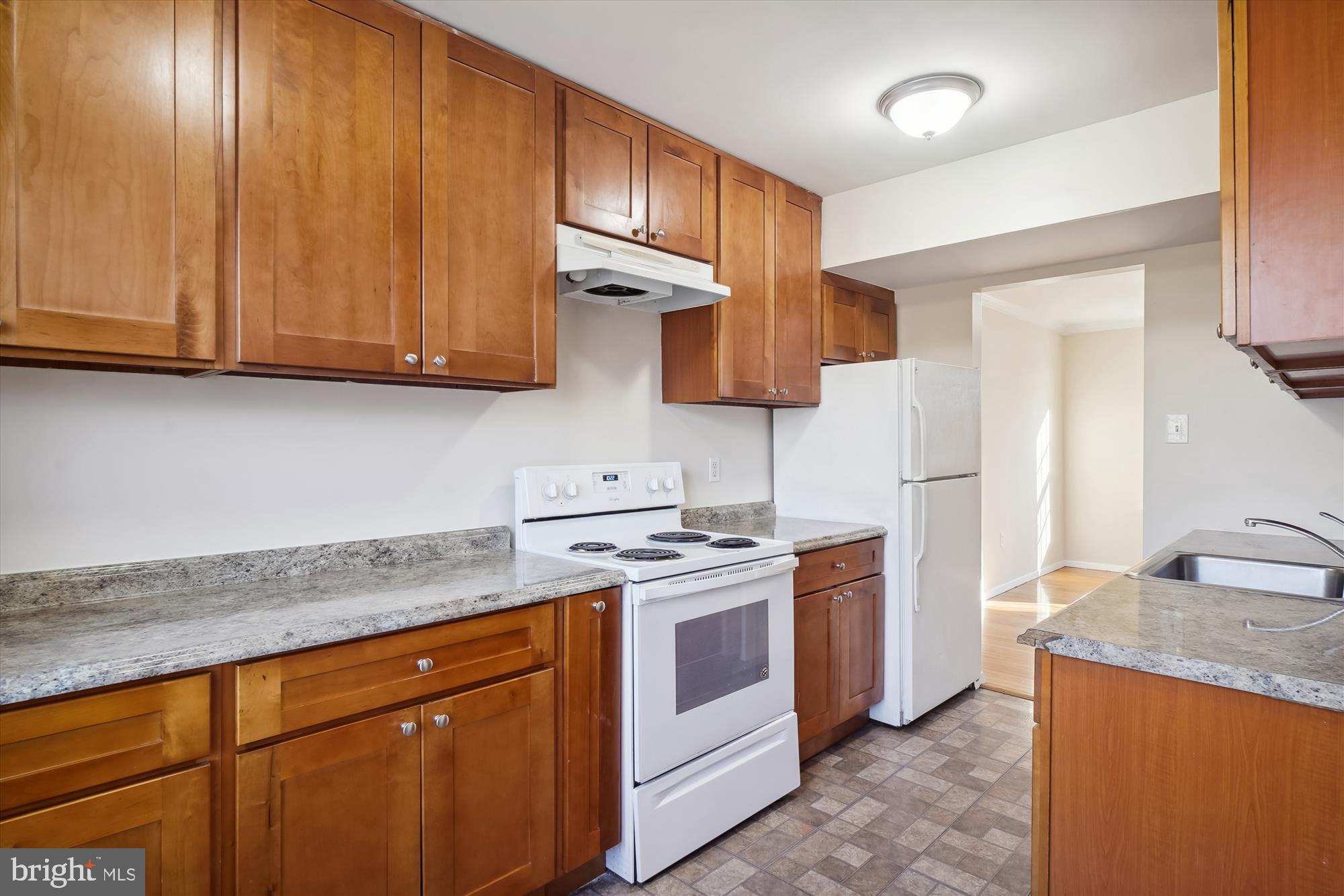 HUNTERS WOODS - Residential