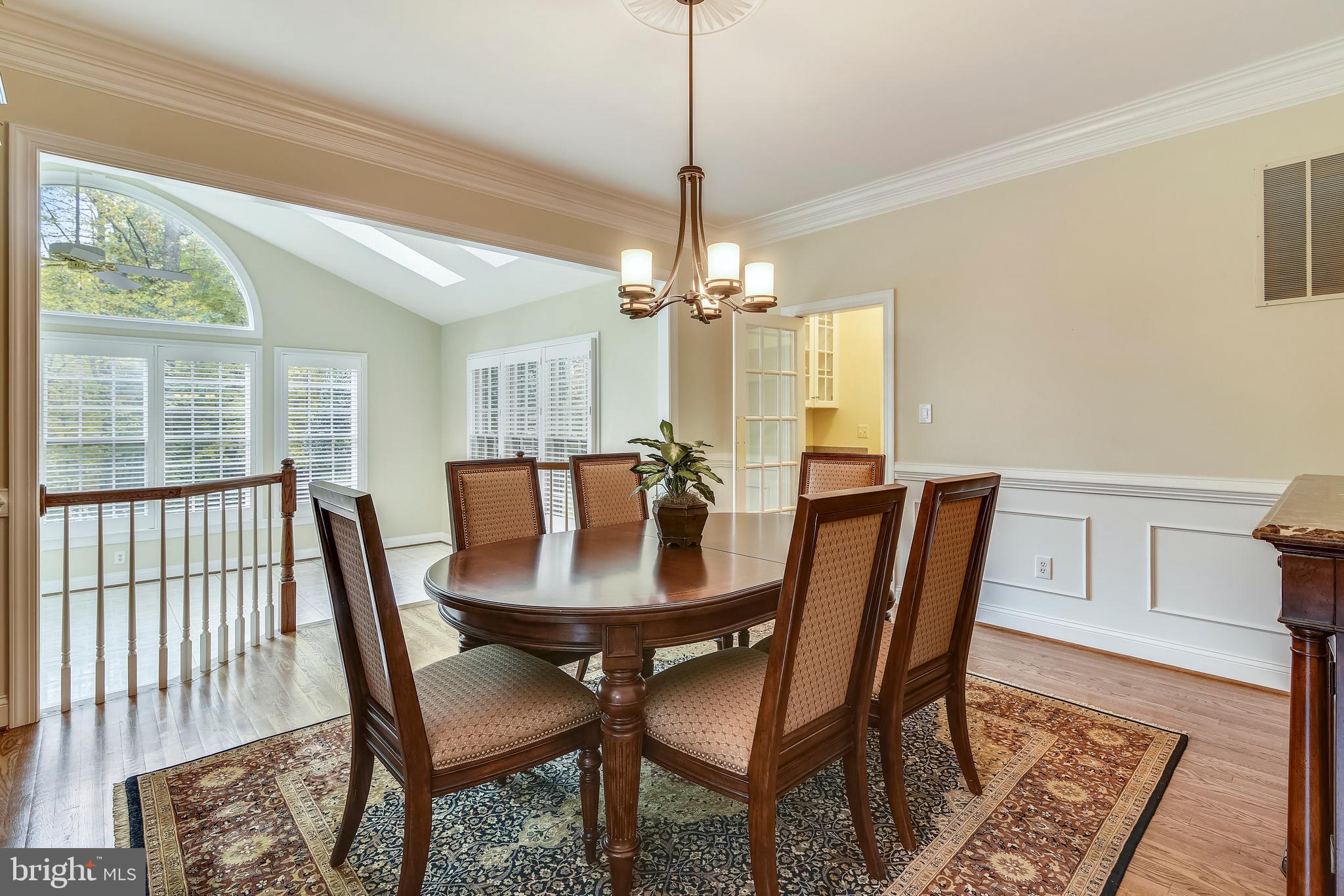 OAKTON WOODS - Residential