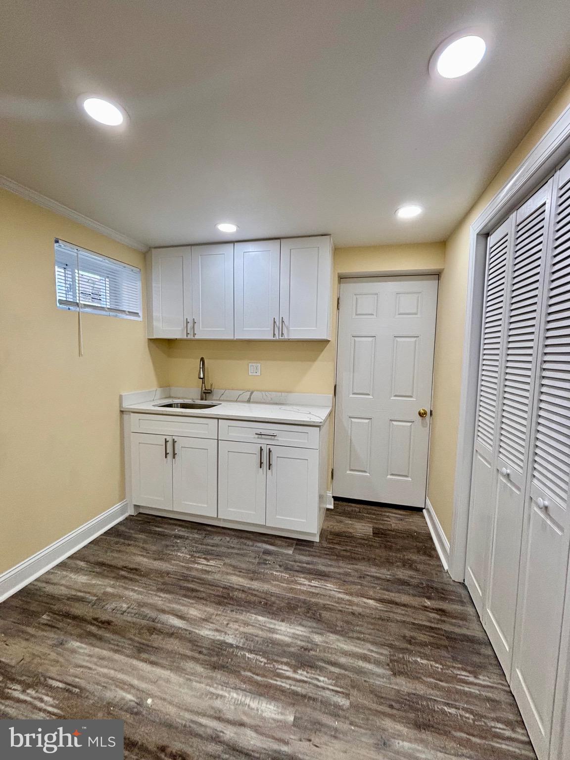 NEW HAMPSHIRE ESTATES - Residential Lease