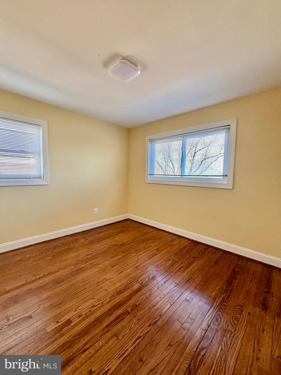 NEW HAMPSHIRE ESTATES - Residential Lease